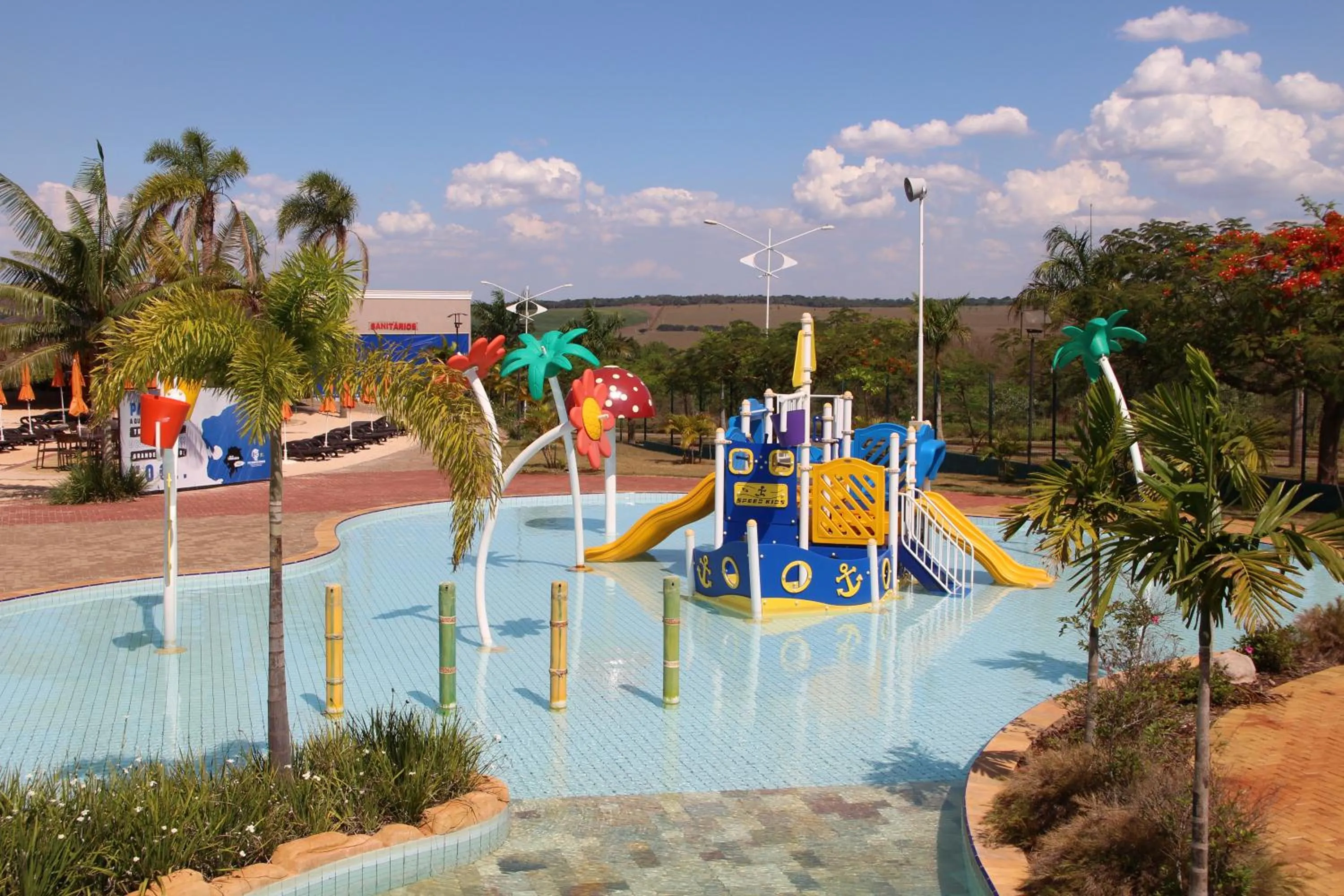 Children play ground in Ecoblue Resort Avaré