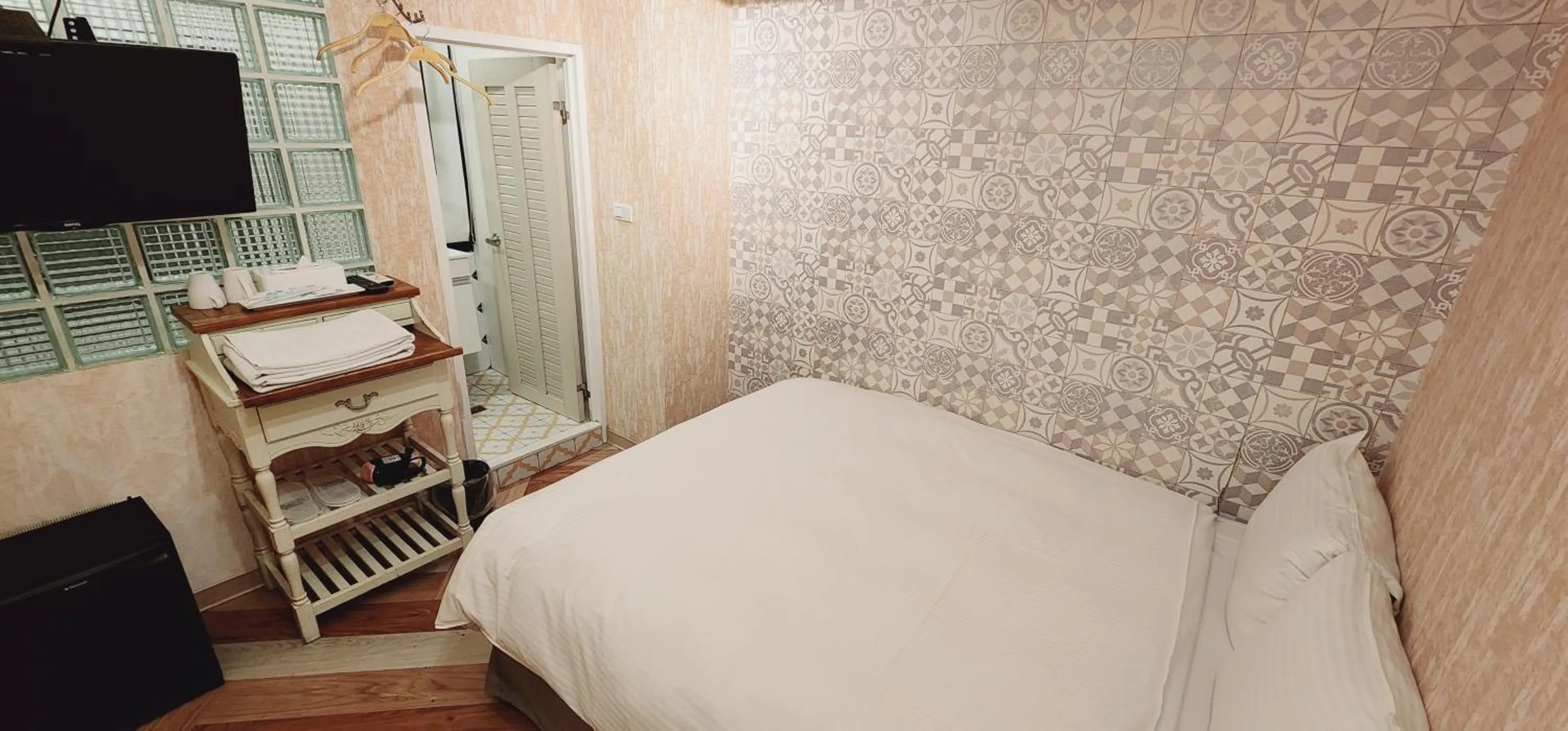 Photo of the whole room, Bed in 慶爾喜旅館長沙館Cheers Loft Self Check-in Hotel