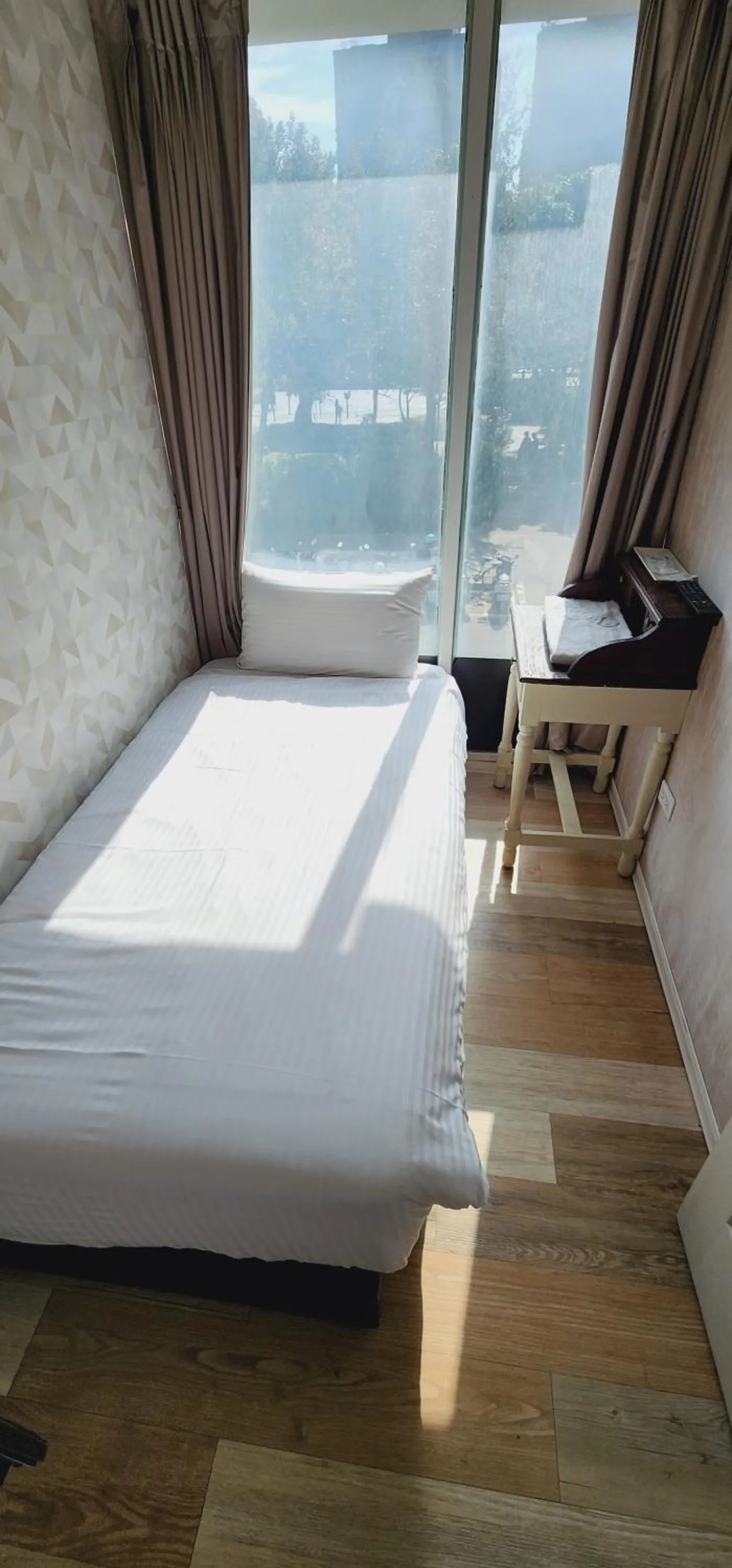 Photo of the whole room, Bed in 慶爾喜旅館長沙館Cheers Loft Self Check-in Hotel