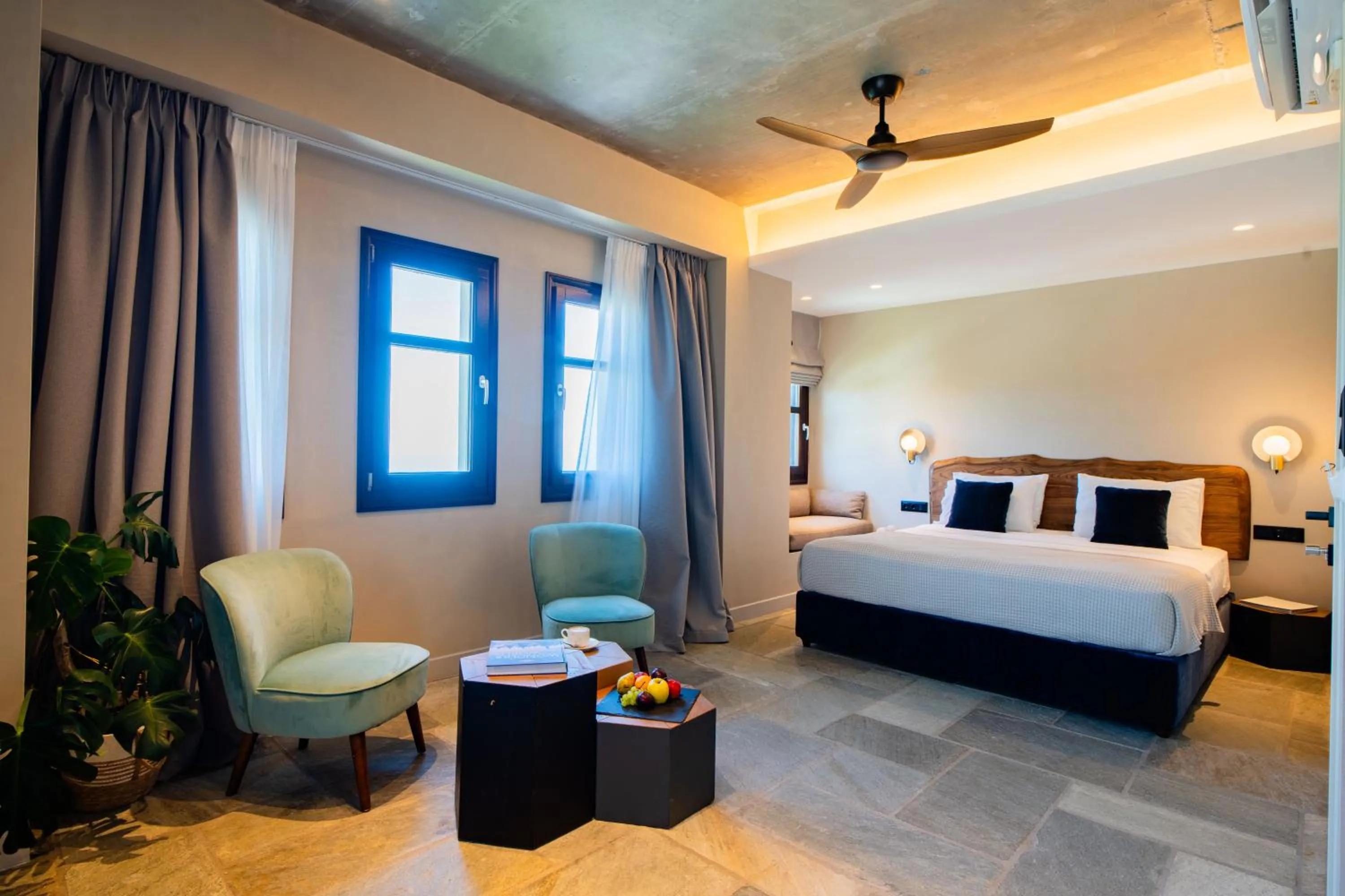 Photo of the whole room, Bed in 12 Months Resort & Spa