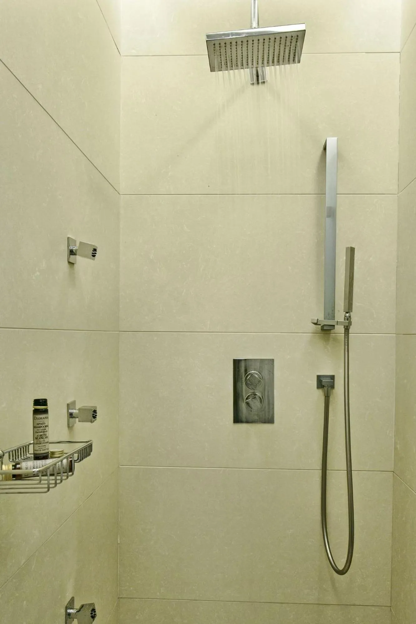 Bathroom in 12 Months Resort & Spa