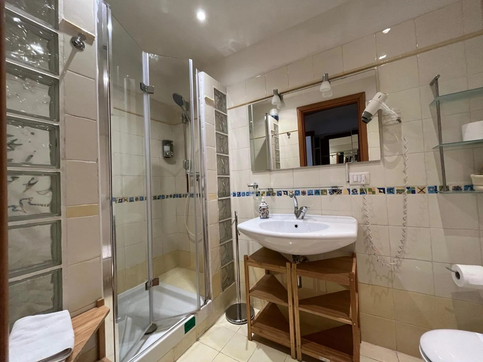 Bathroom in I Prati di Roma Suites