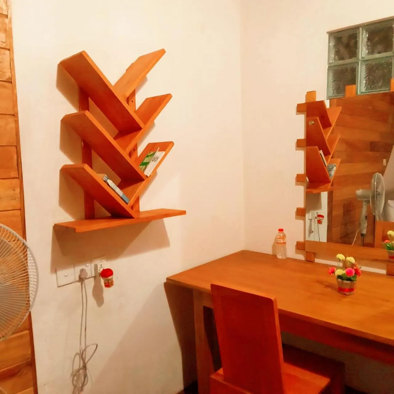 Library in Ella Green Cottages