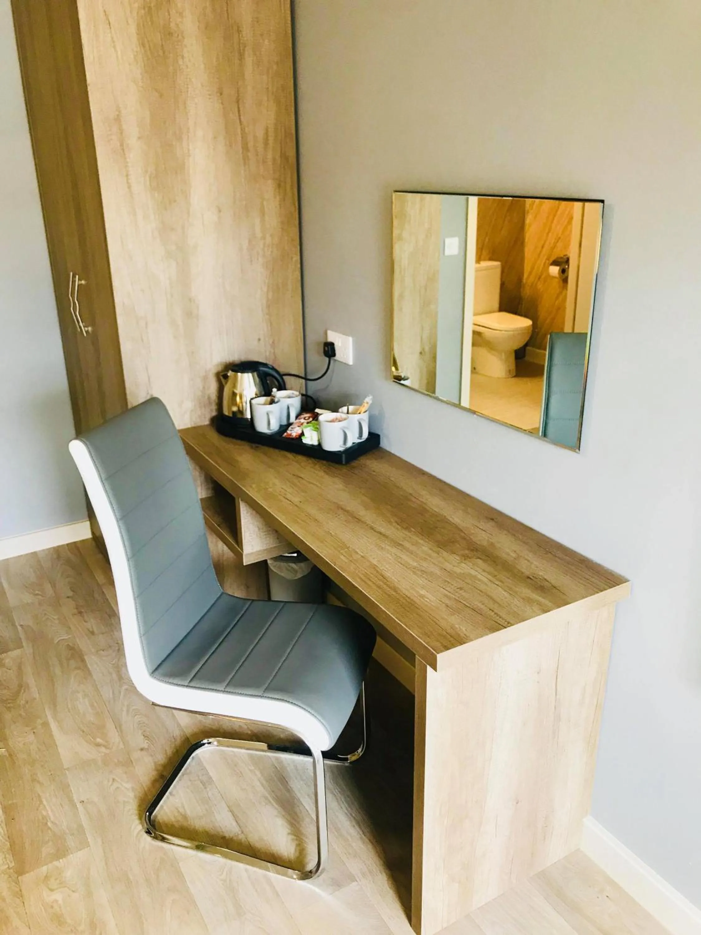 Coffee/tea facilities in The Anchor Hotel & Bars