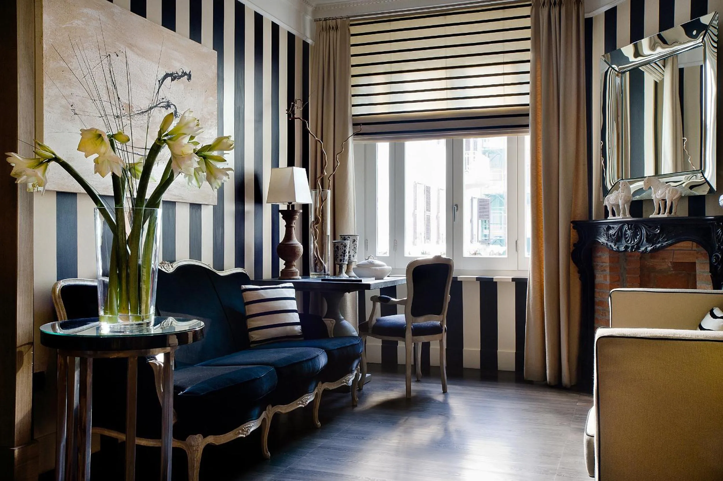 Library in Casa Montani