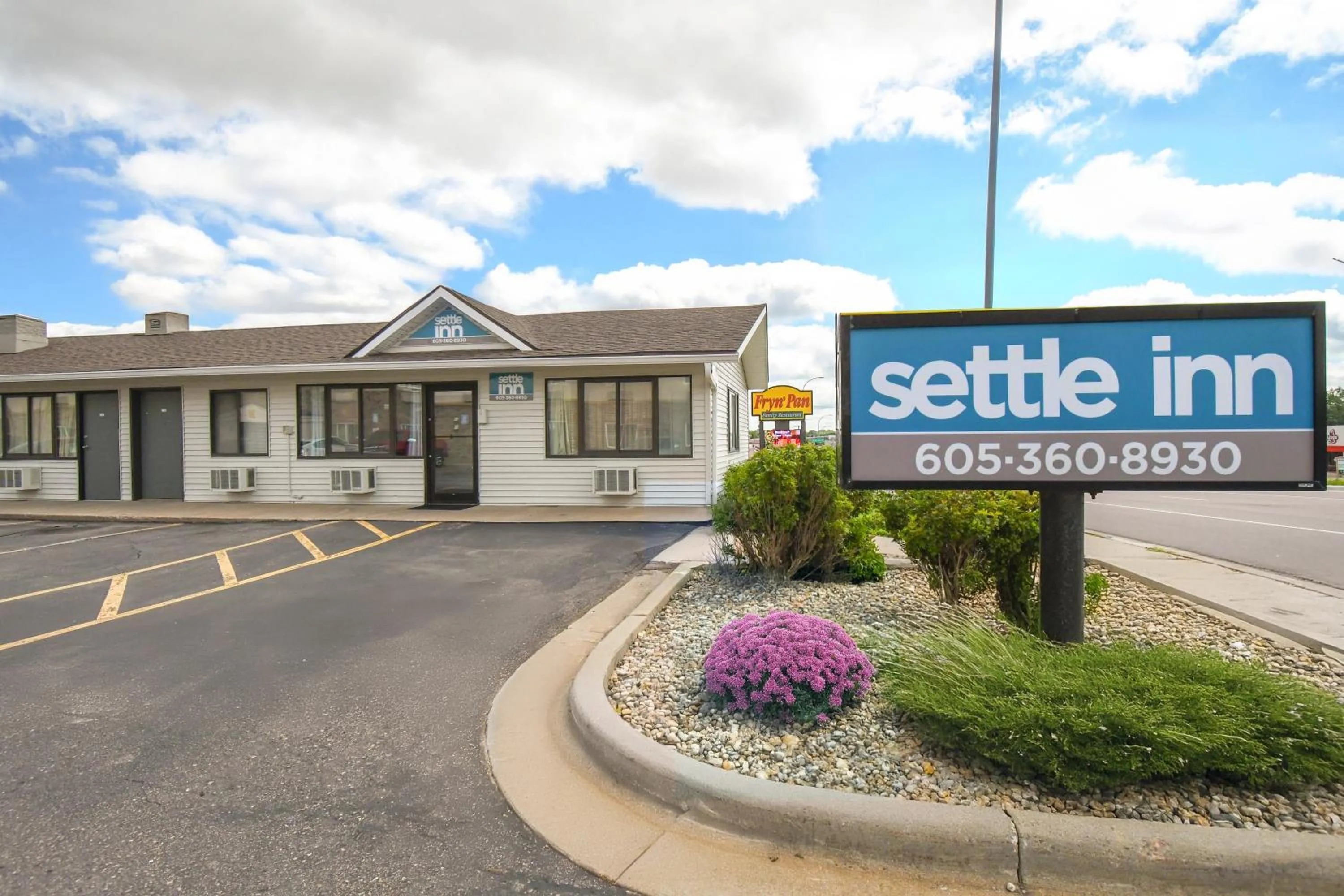 Settle Inn