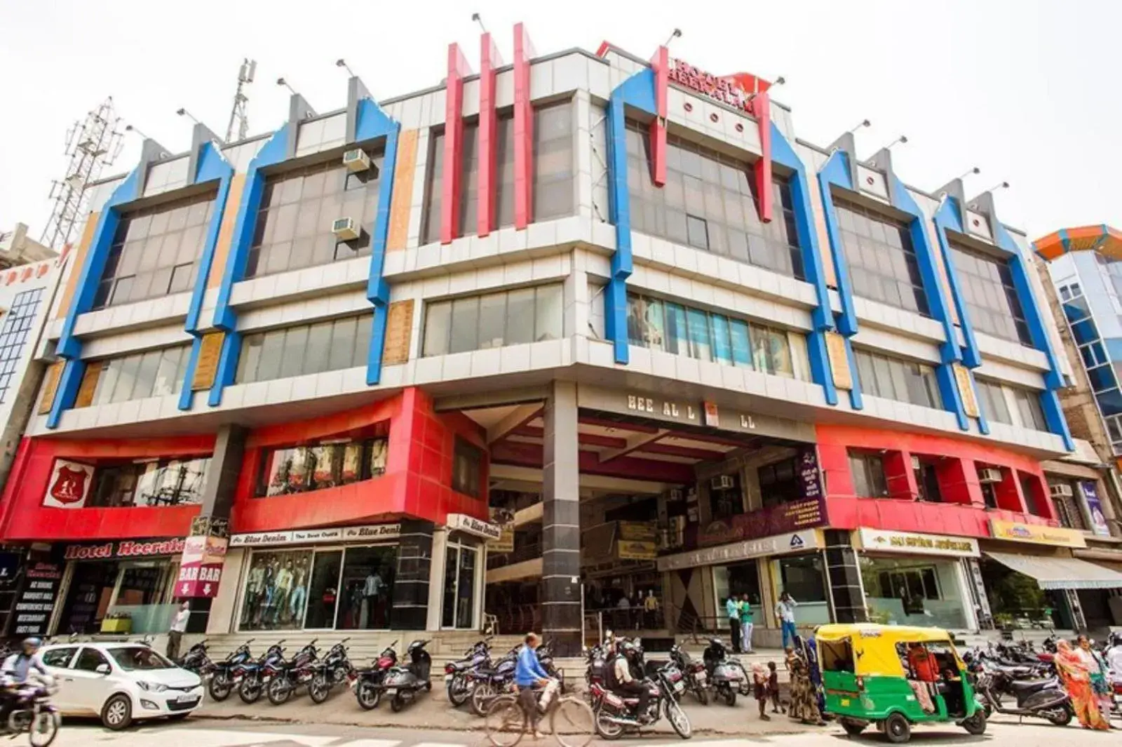 Hotel Heeralal Hotel Heeralal