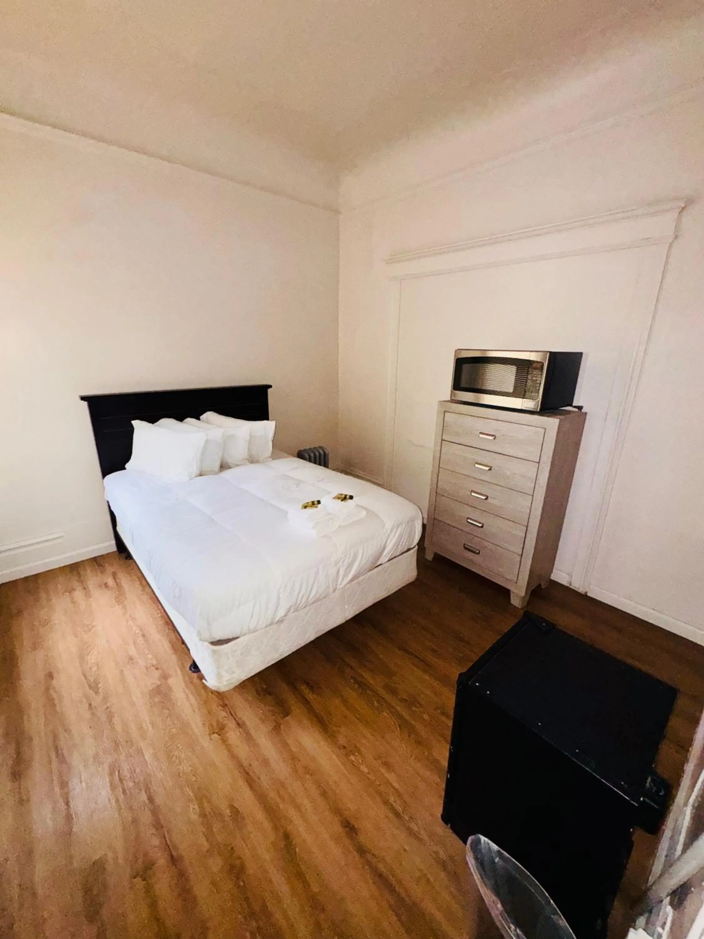 Bed in Riviera Hotel