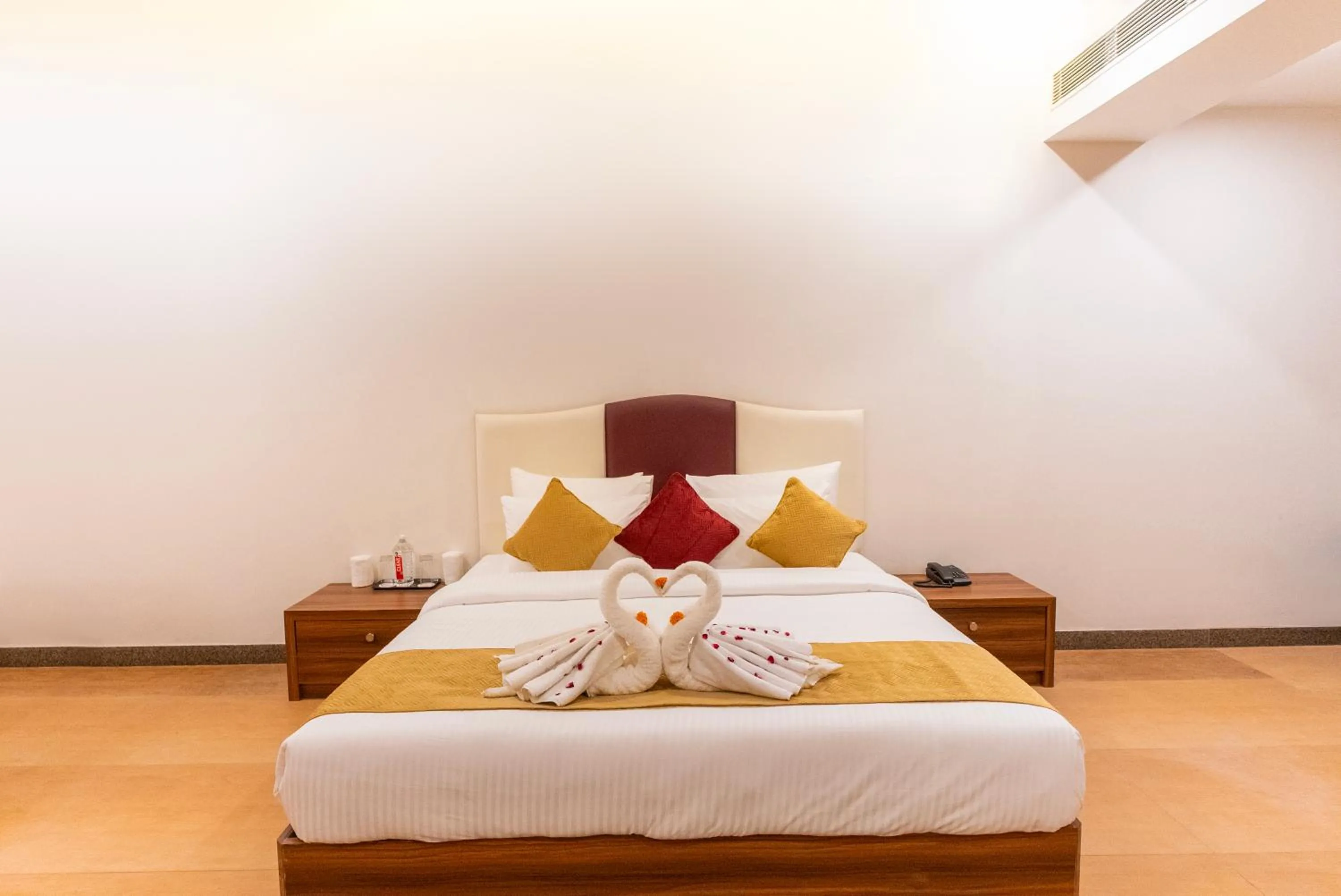 Bed in Haut Monde Rajputana Palace