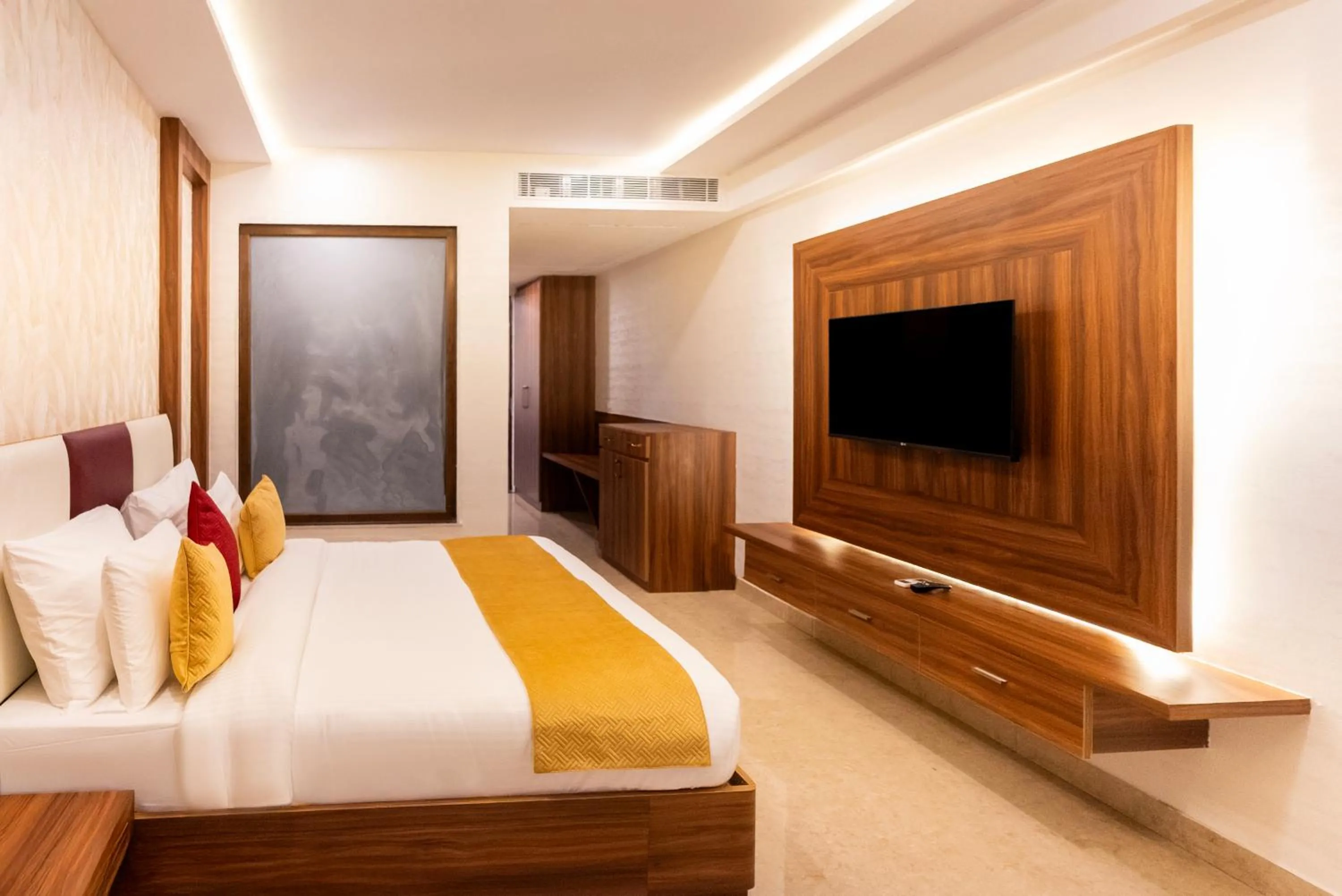 TV and multimedia, Bed in Haut Monde Rajputana Palace
