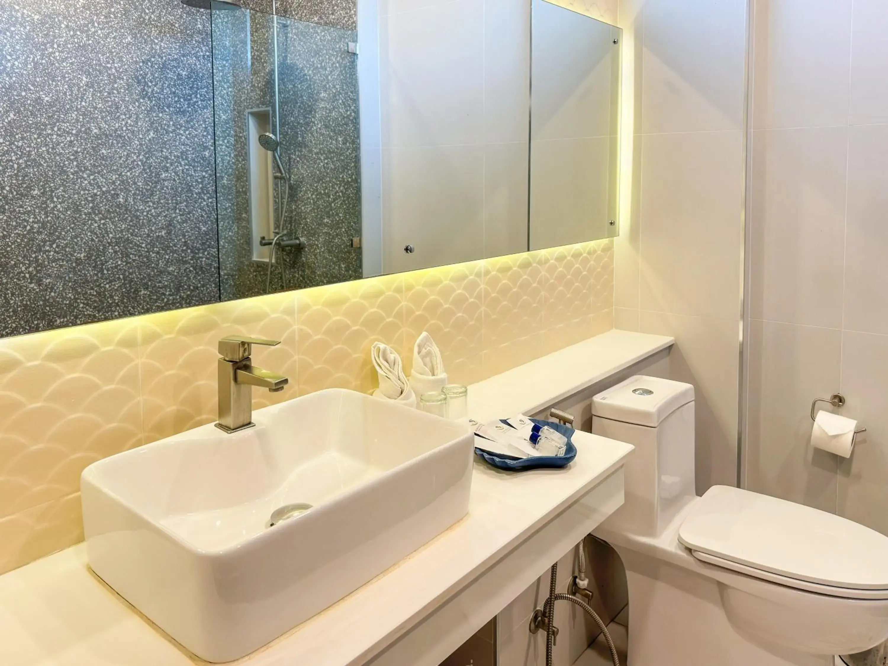 Deluxe Double Room with Balcony in Seava Beach Deluxe Double Room with Balcony in Seava Beach