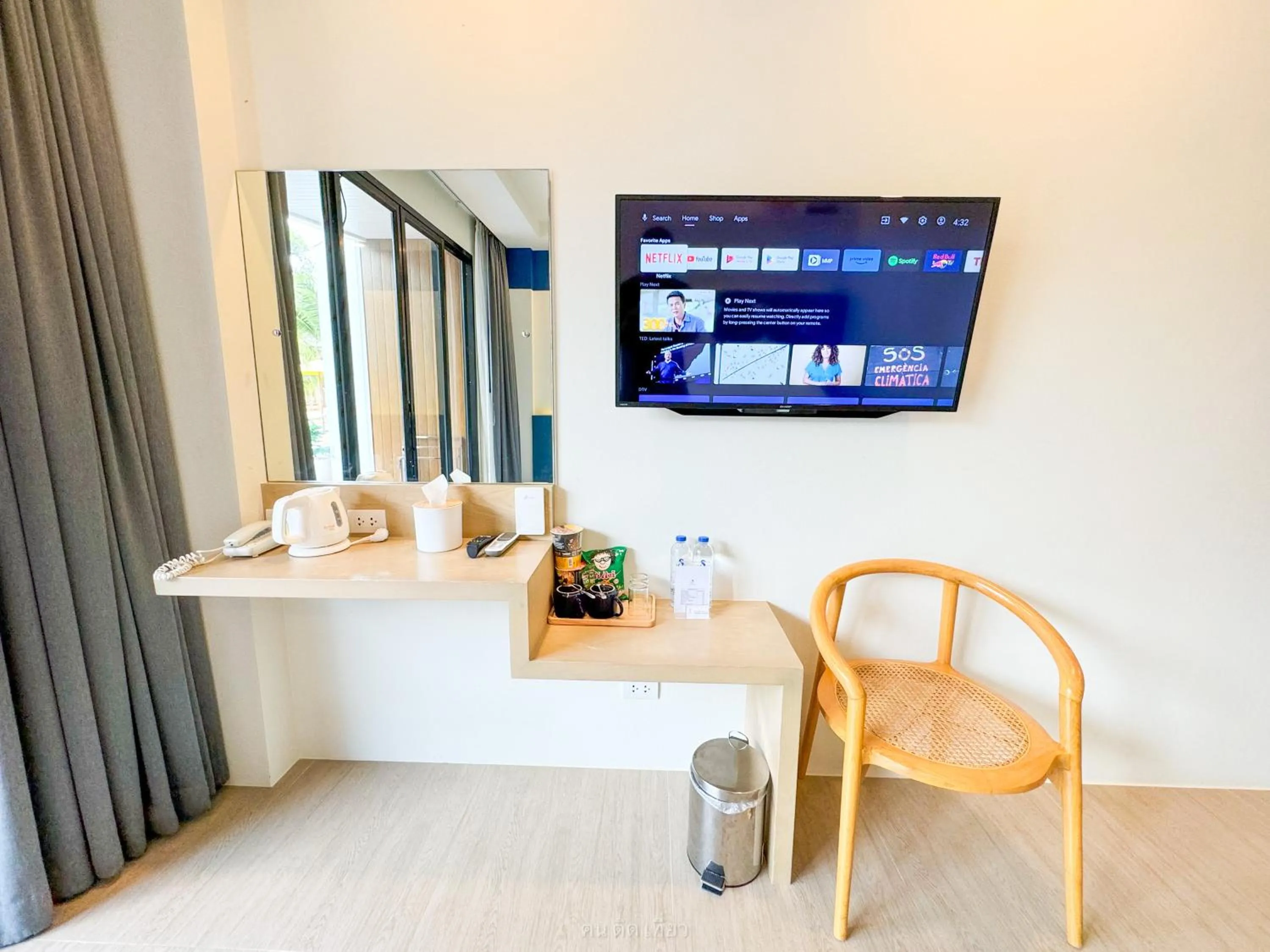 TV and multimedia in Seava Beach