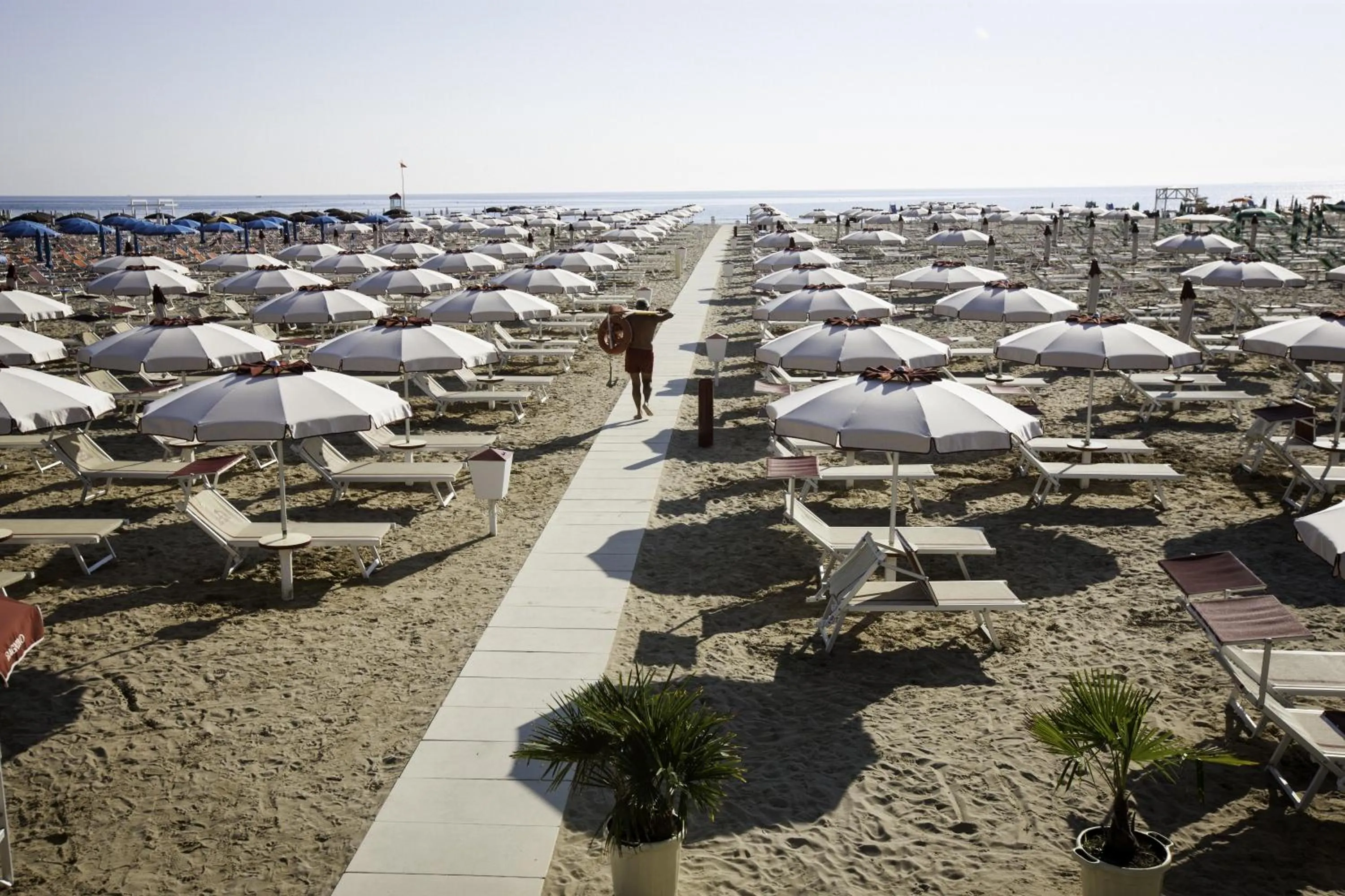 Beach in Residence Fellini