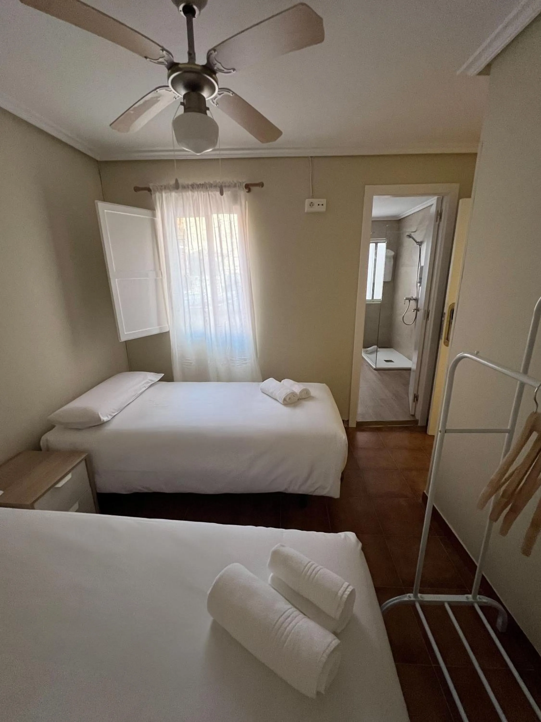 Photo of the whole room, Bed in Hostal Entre Puertas