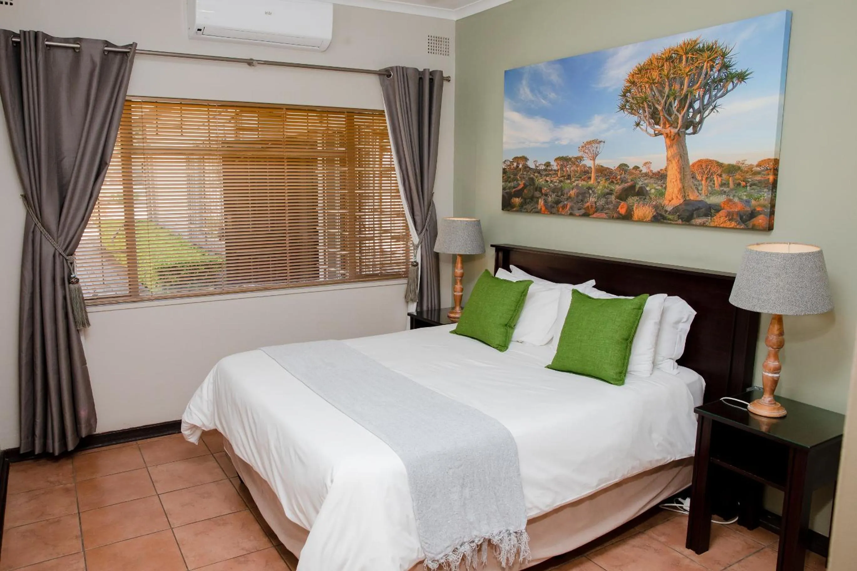 Bedroom, Bed in 85 Ehmke Guesthouse