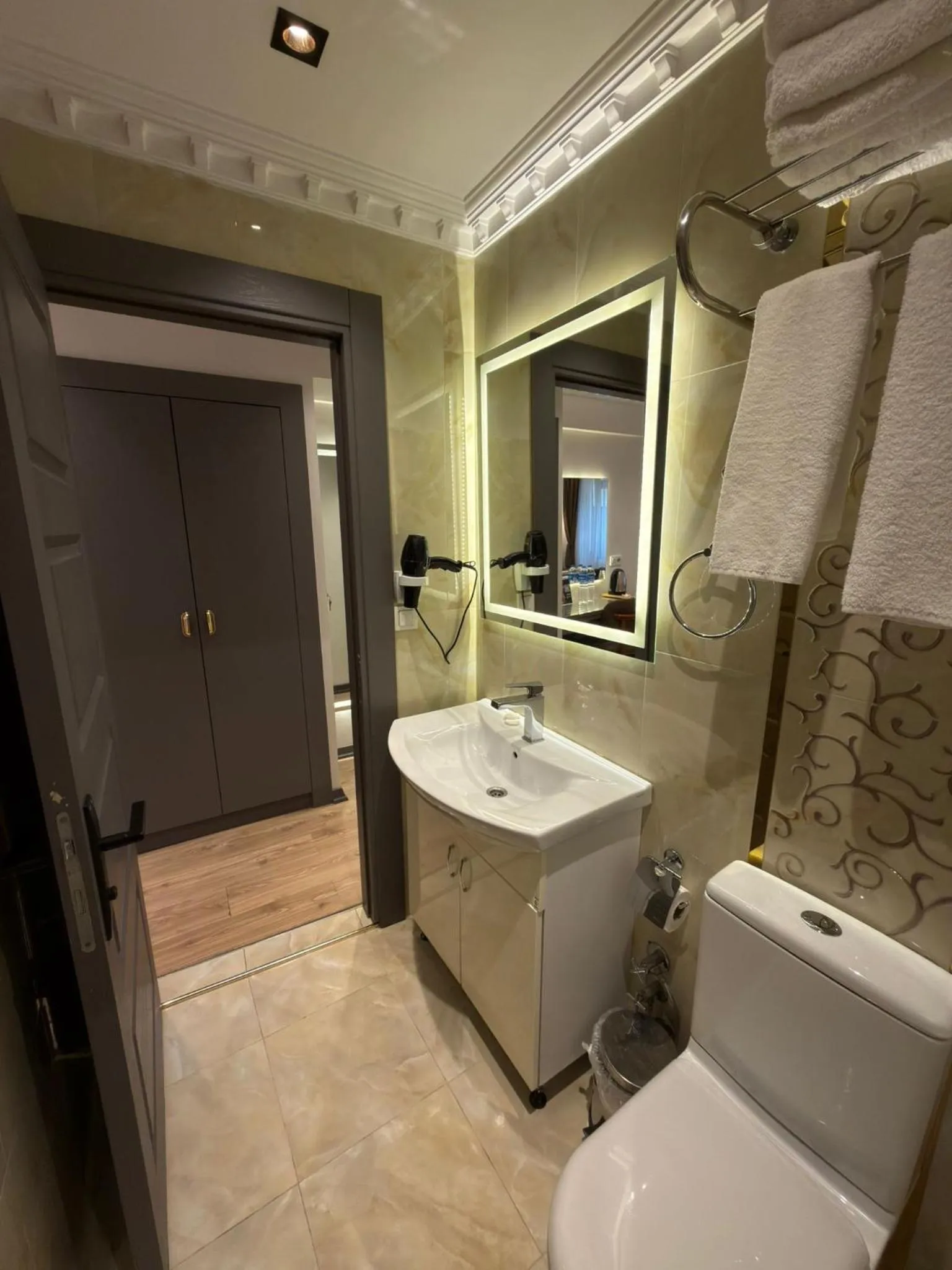 Bathroom in Blue Istanbul Hotel Taksim