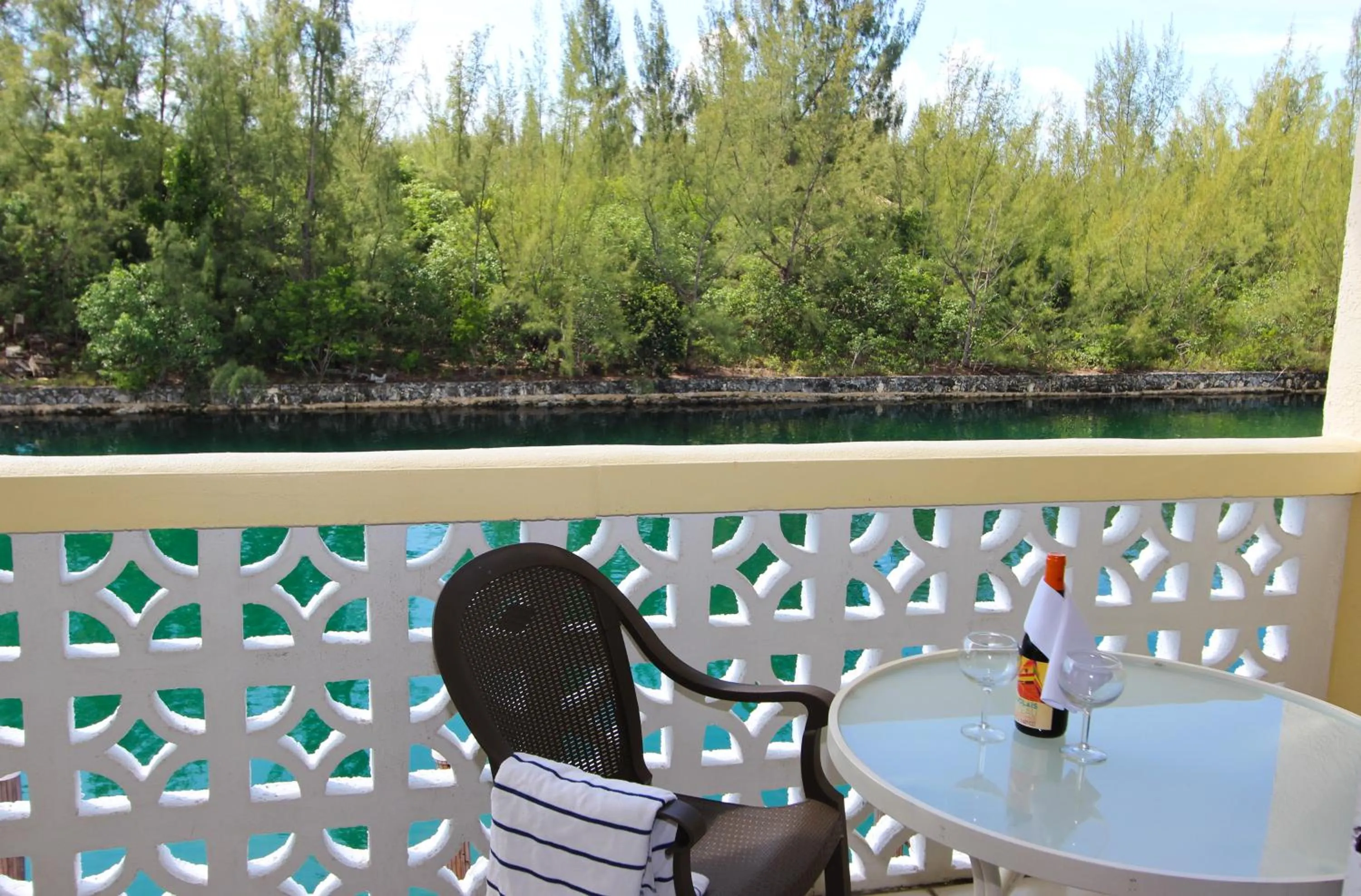 Balcony/Terrace in Ocean Reef Yacht Club & Resort