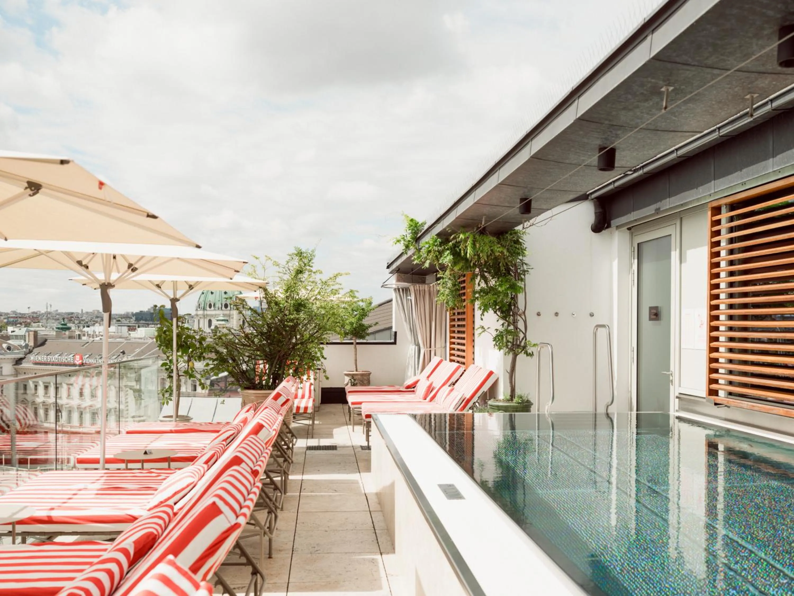 Pool view in Grand Ferdinand Vienna – Your Hotel In The City Center