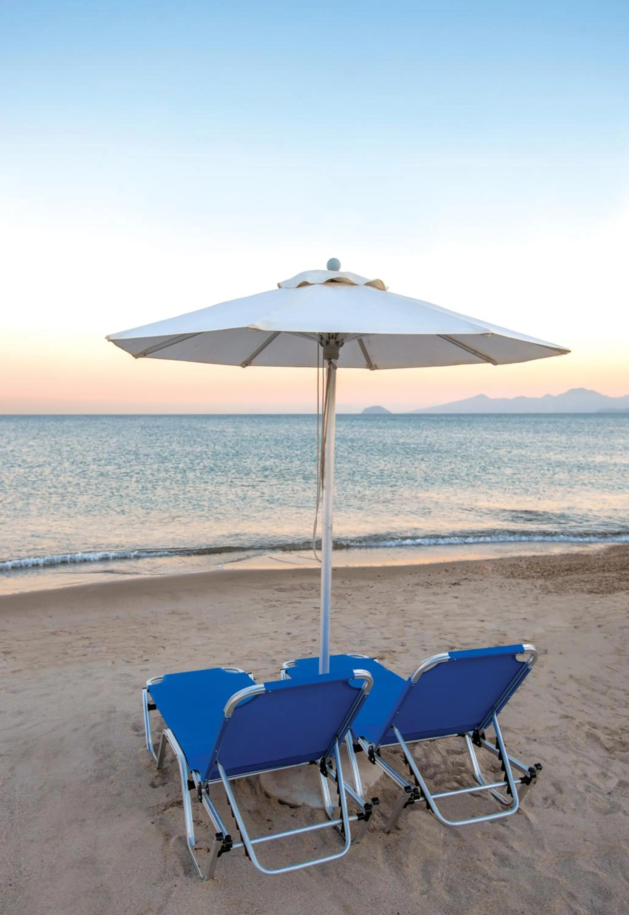 Grand Blue Beach Hotel