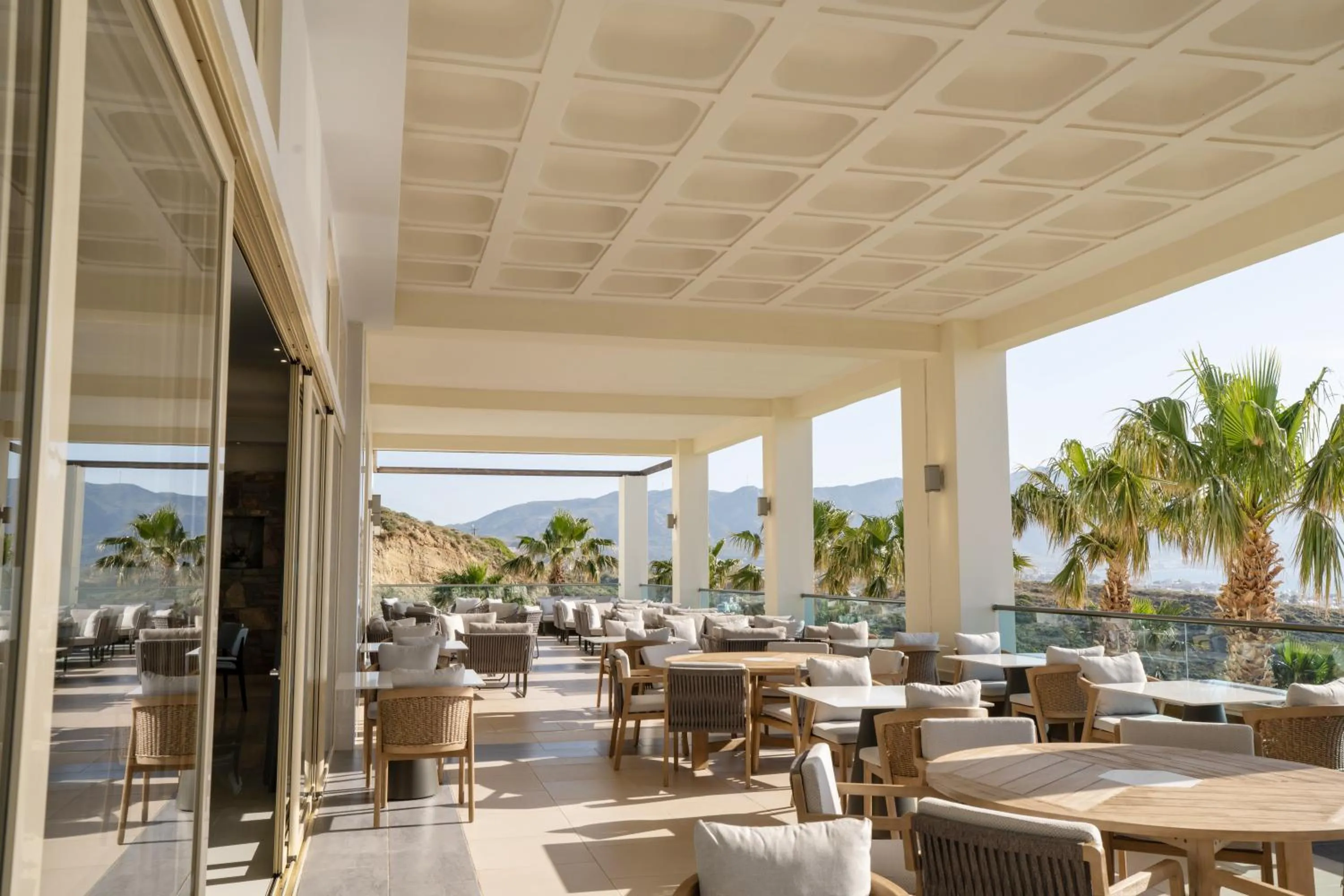 Grand Blue Beach Hotel