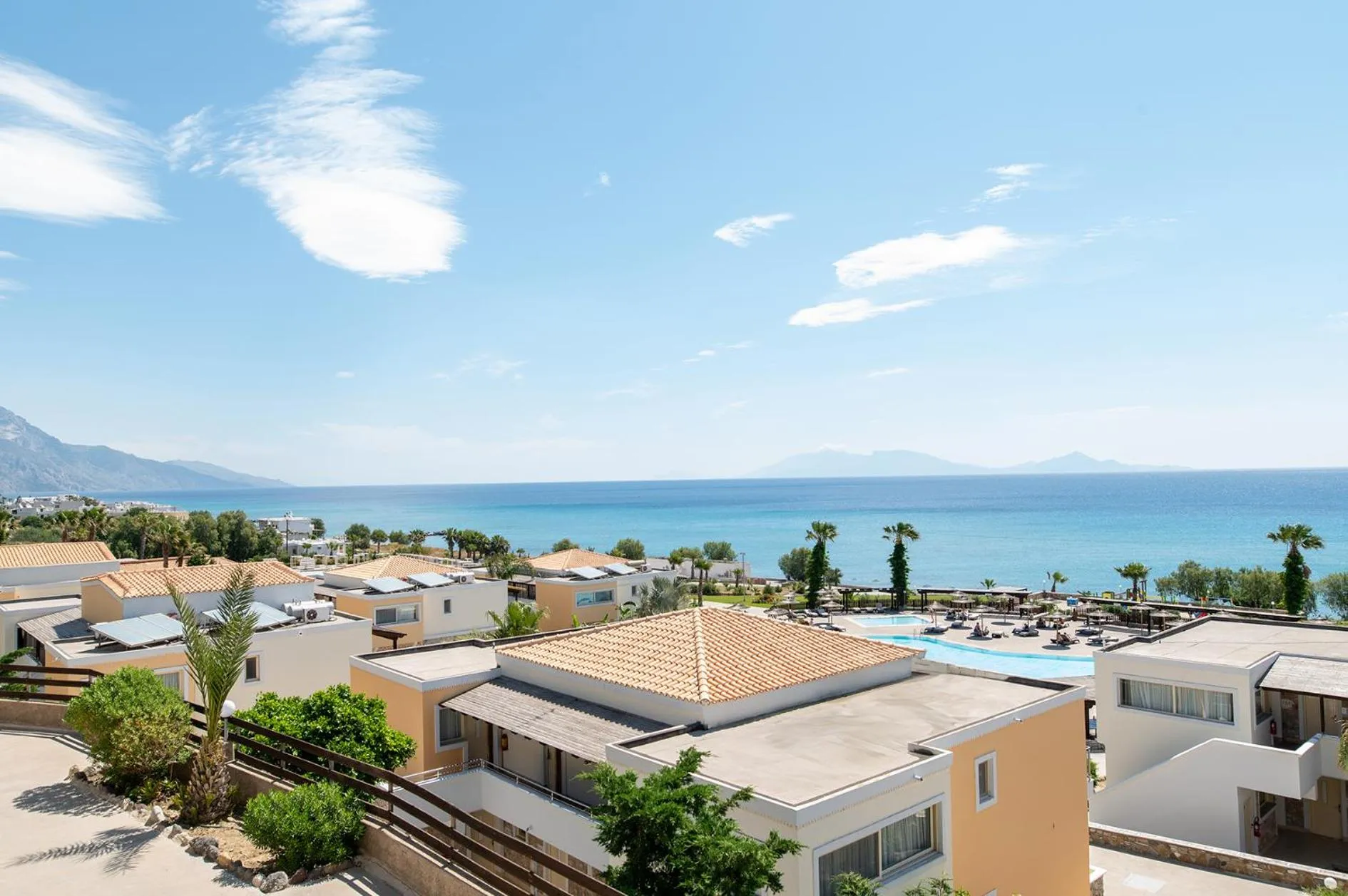 Grand Blue Beach Hotel