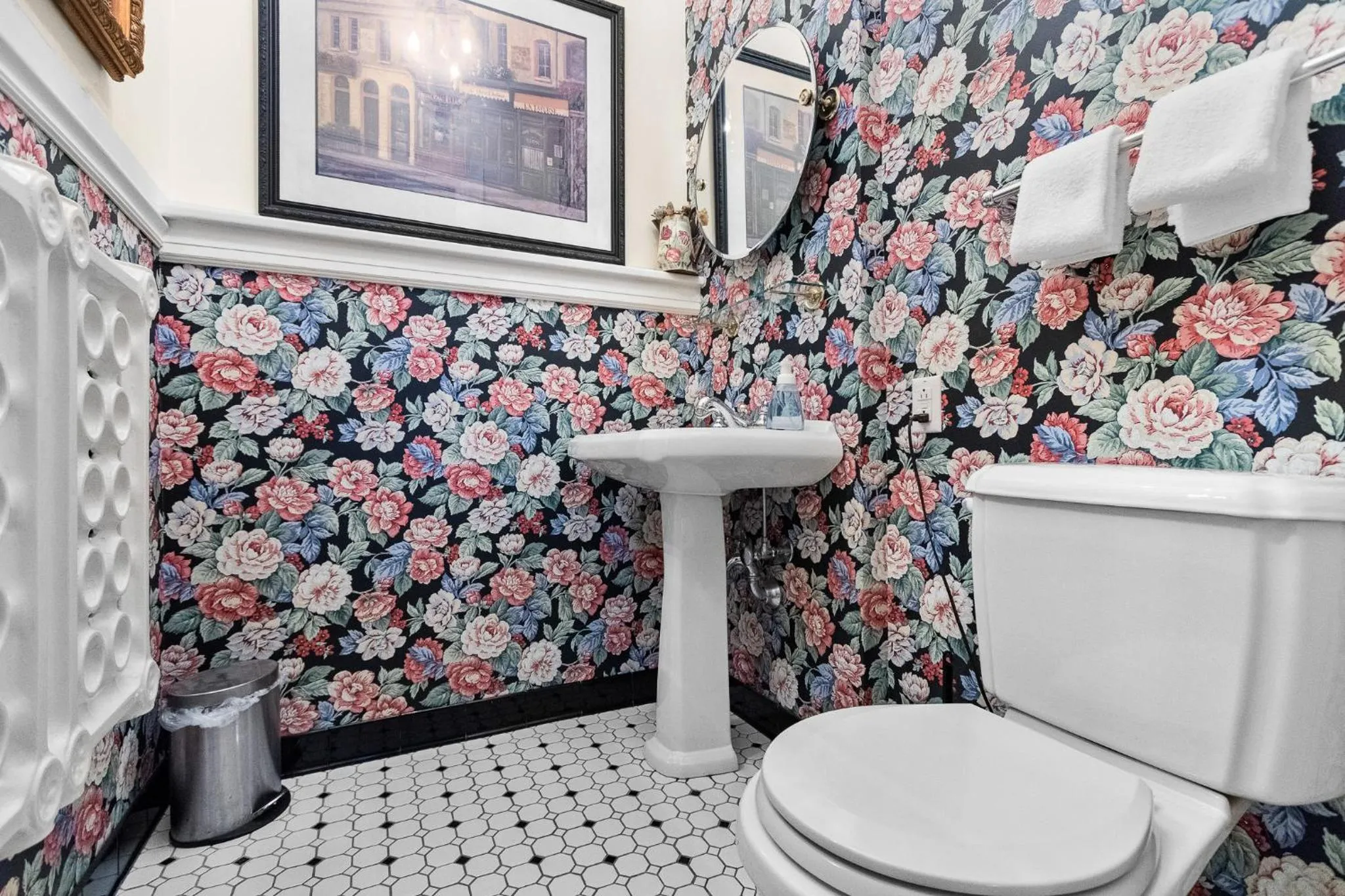 Historic Salyards Mansion by Heirloom Boutique Collection