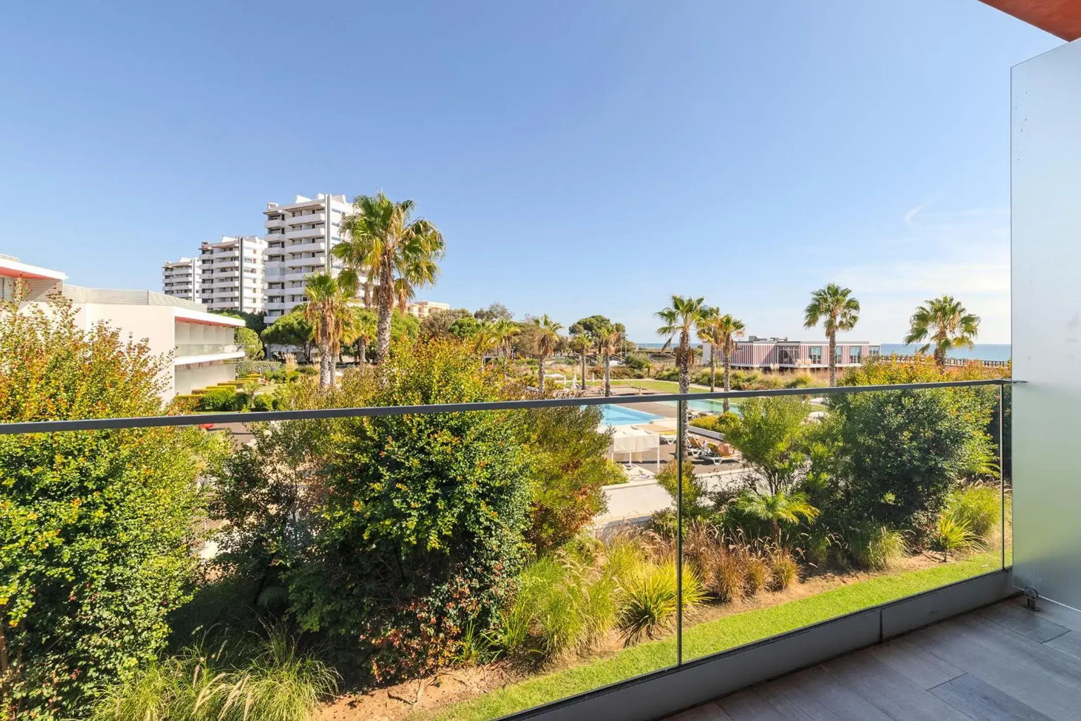 Superior Double or Twin Room with Pool View in Pestana Alvor South Beach Premium Suite Hotel Superior Double or Twin Room with Pool View in Pestana Alvor South Beach Premium Suite Hotel