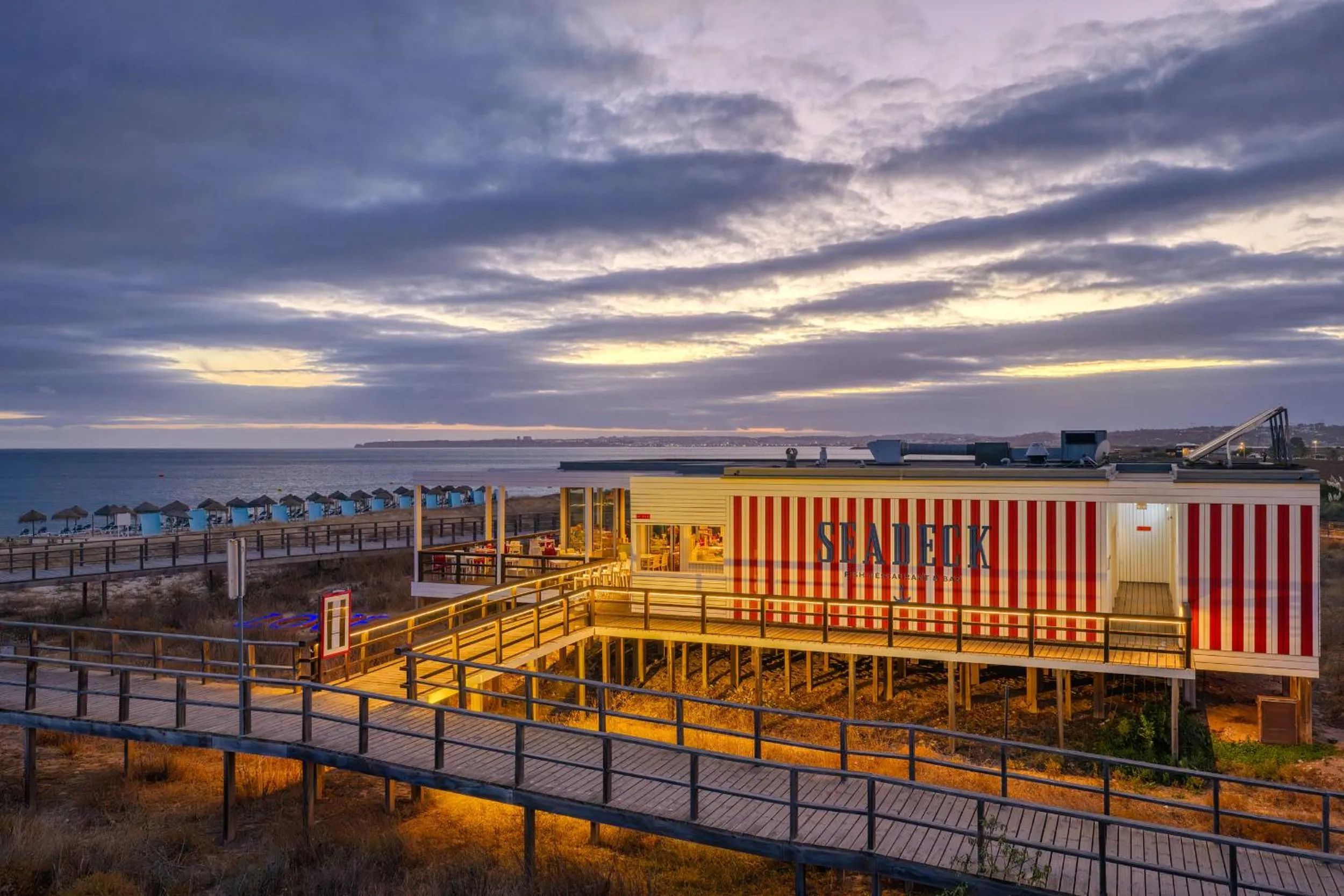 Restaurant/places to eat in Pestana Alvor South Beach Premium Suite Hotel