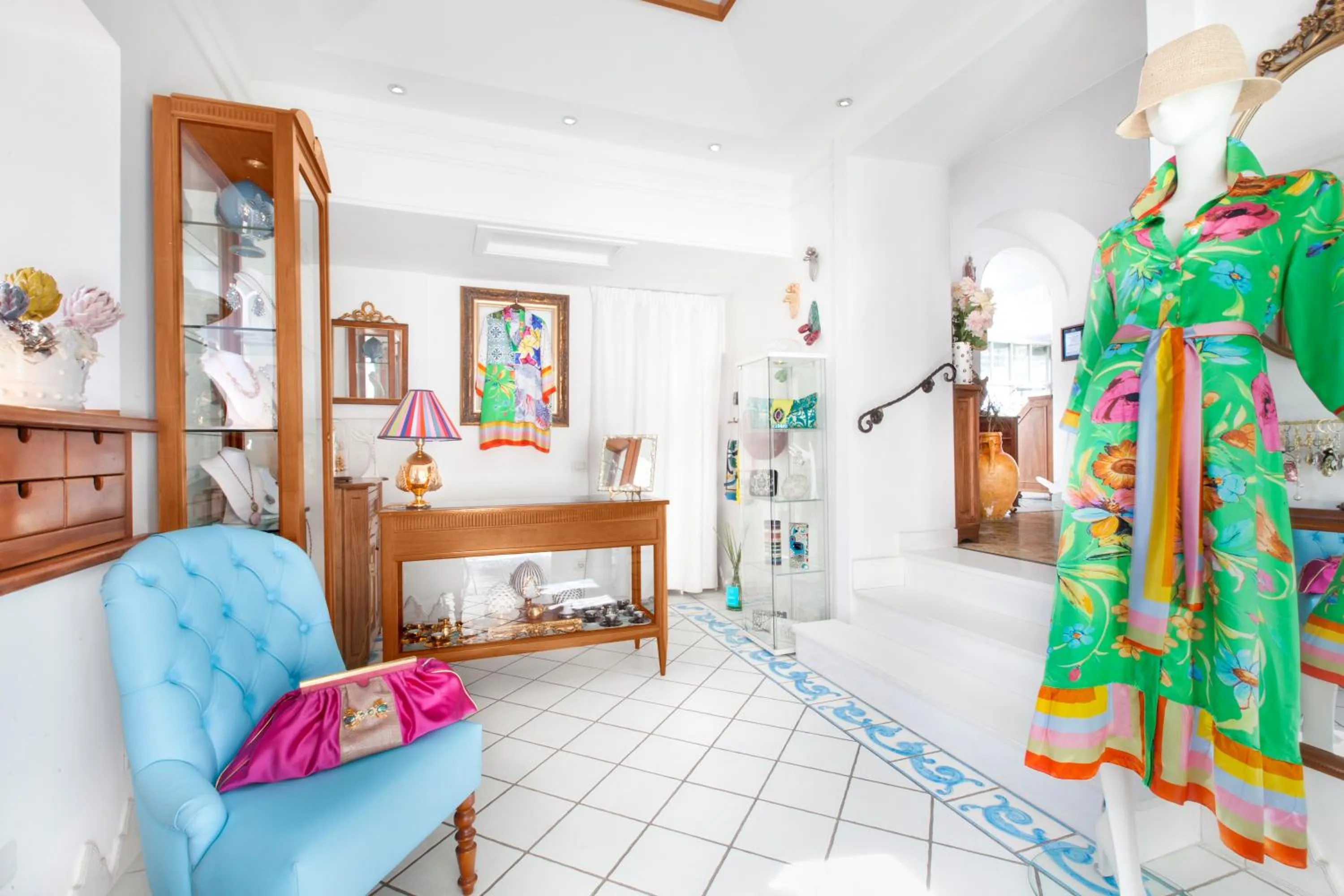 On-site shops in Hotel Smeraldo