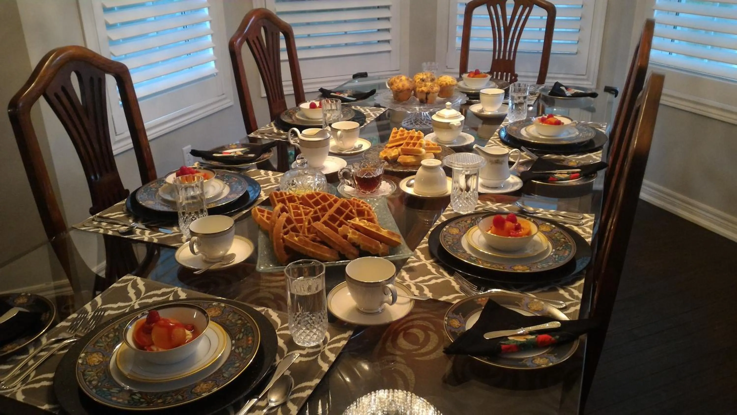 Breakfast in Blue Skies Bed & Breakfast