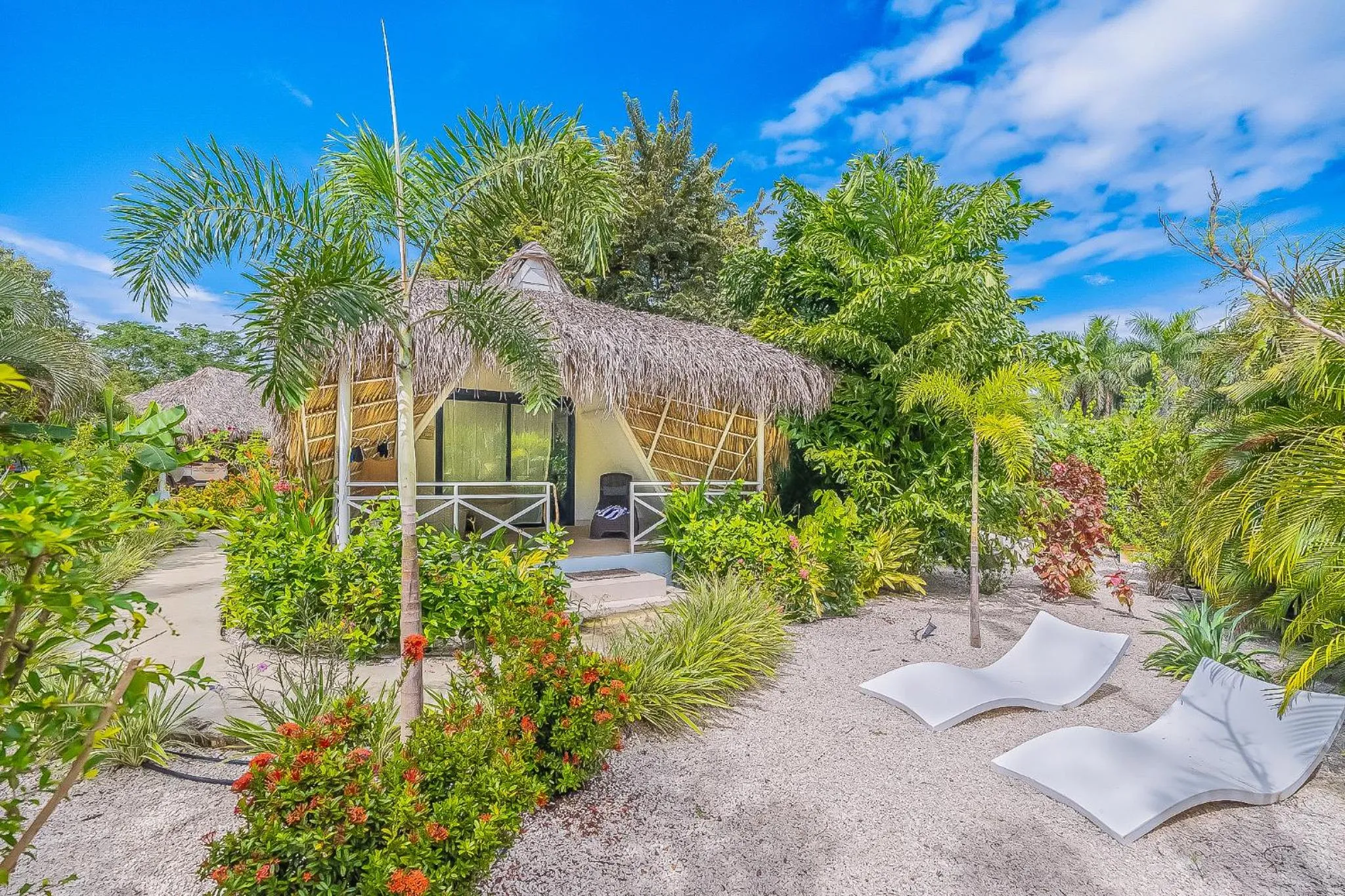 Property building in Les Voiles Blanches - Luxury Lodge