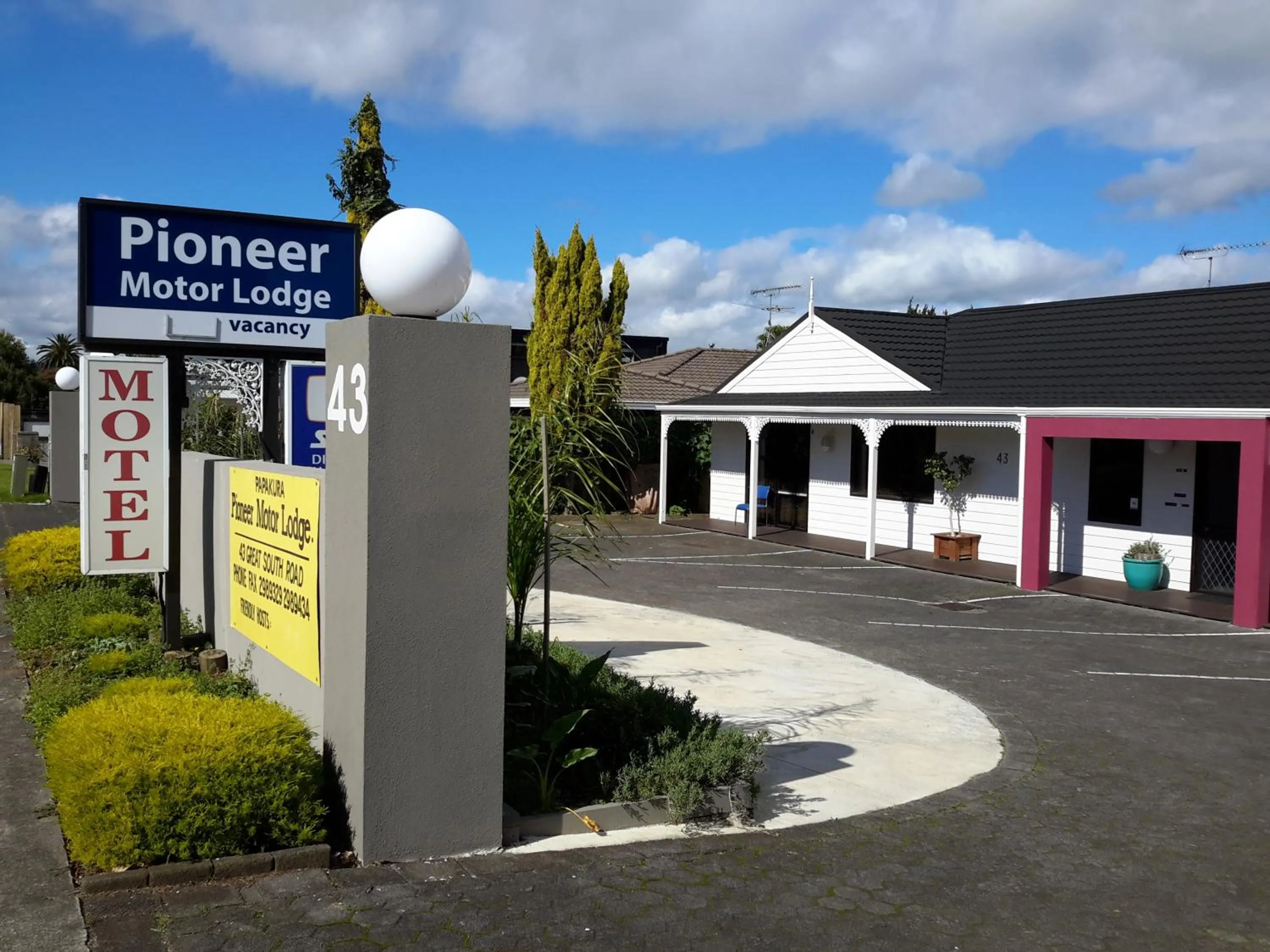 Facade/entrance in Papakura Pioneer Motor Lodge & Motel
