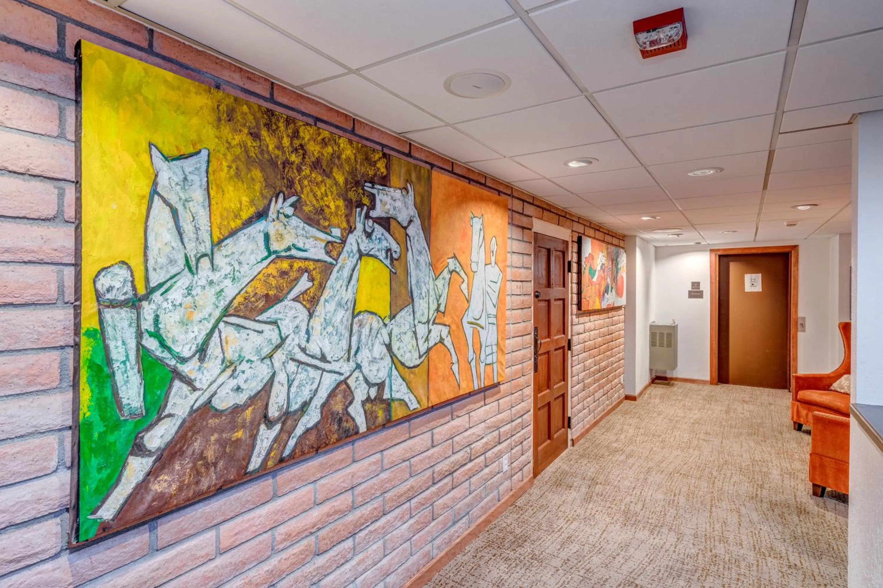 Decorative detail in Clarion Inn