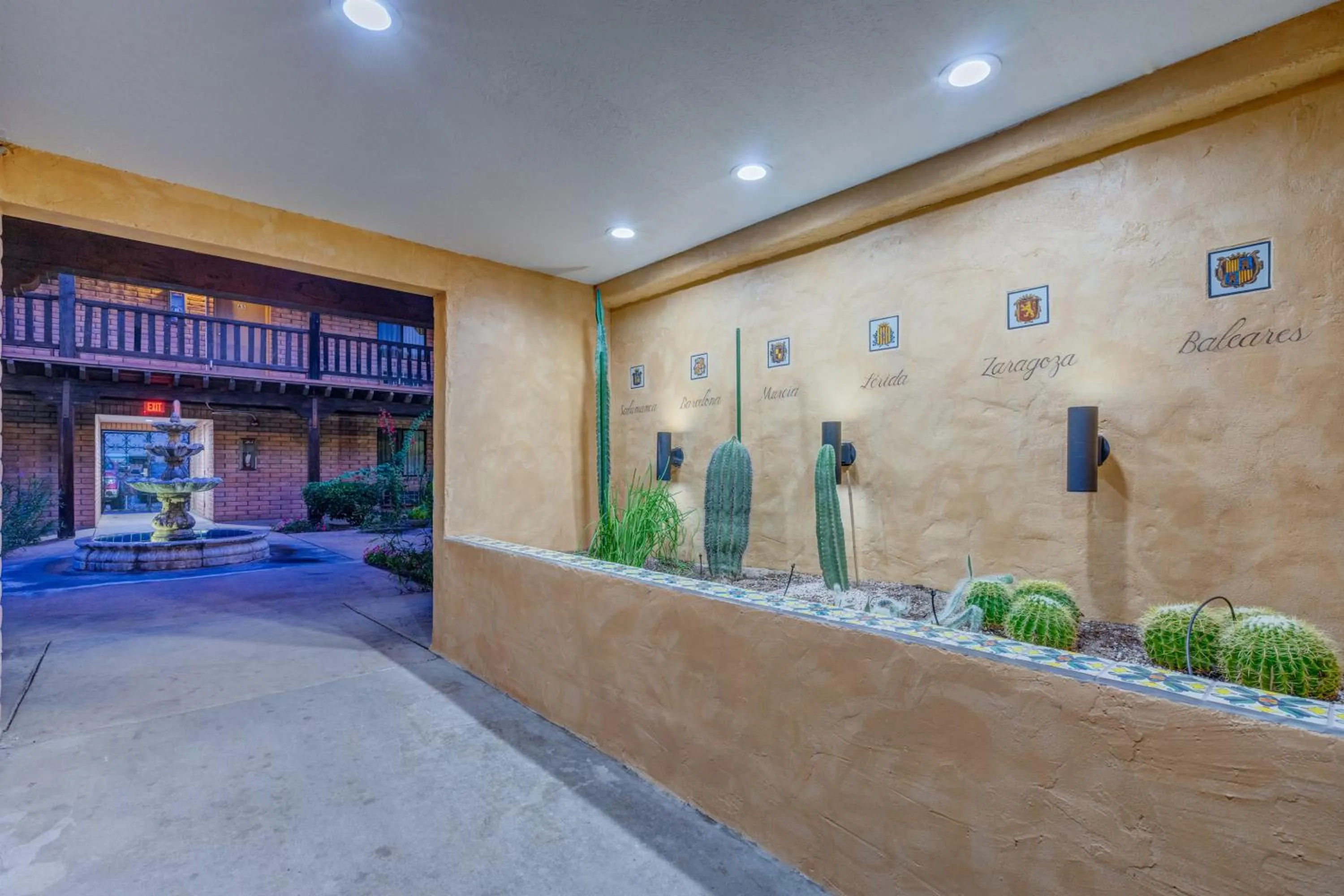 Decorative detail in Clarion Inn