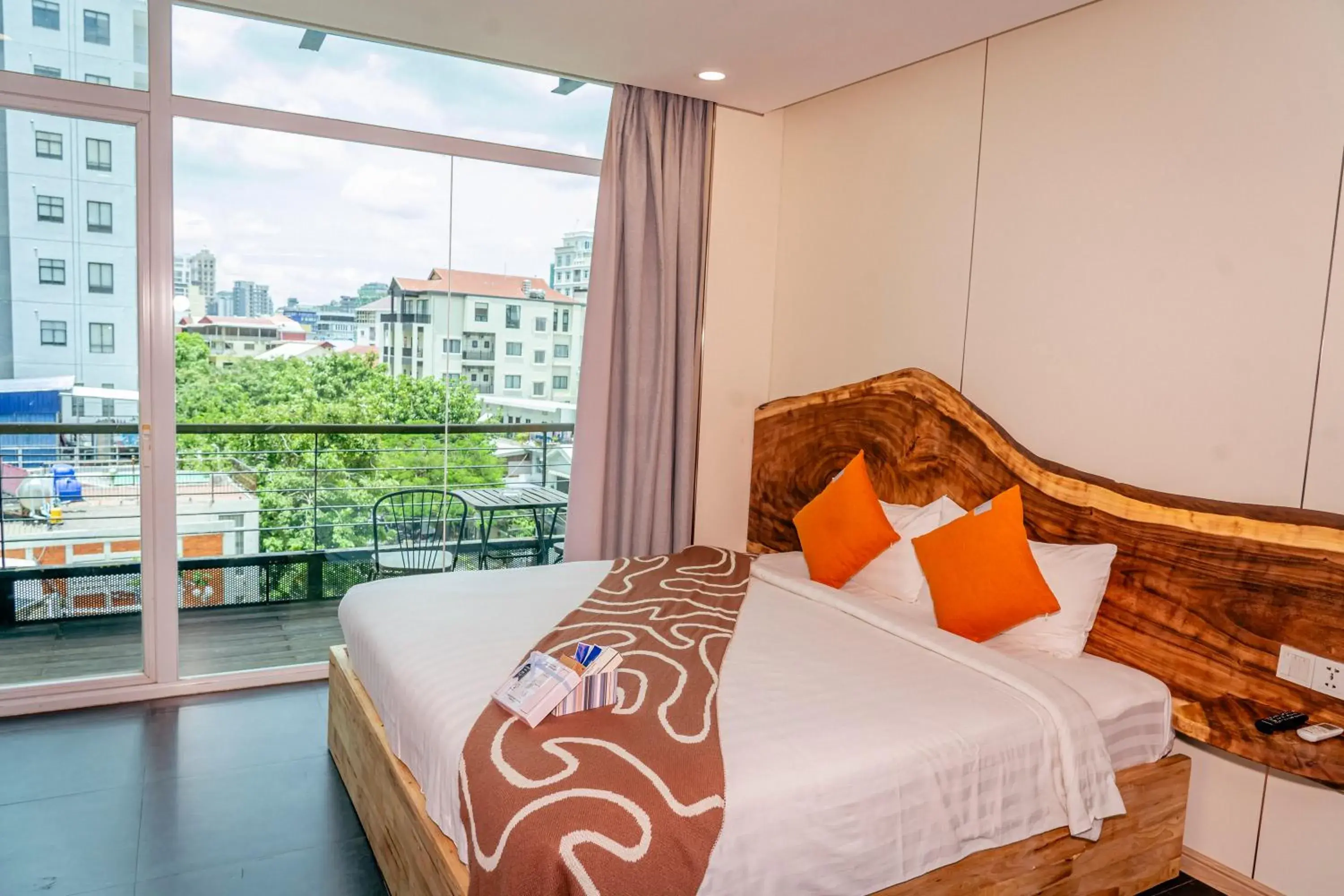 Premium Double with Balcony in Monsoon Bassac Hotel Premium Double with Balcony in Monsoon Bassac Hotel