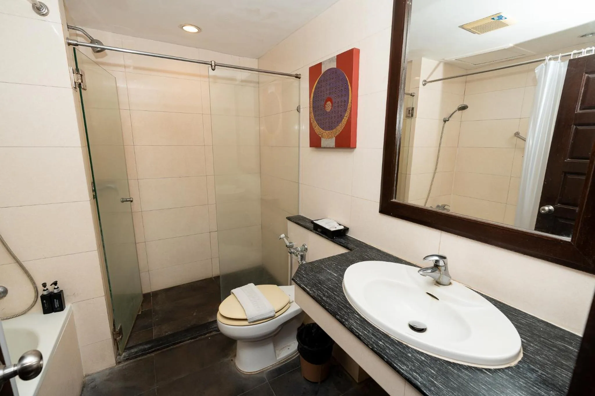 Bathroom in Sunday Chateau En Ville - Pattaya