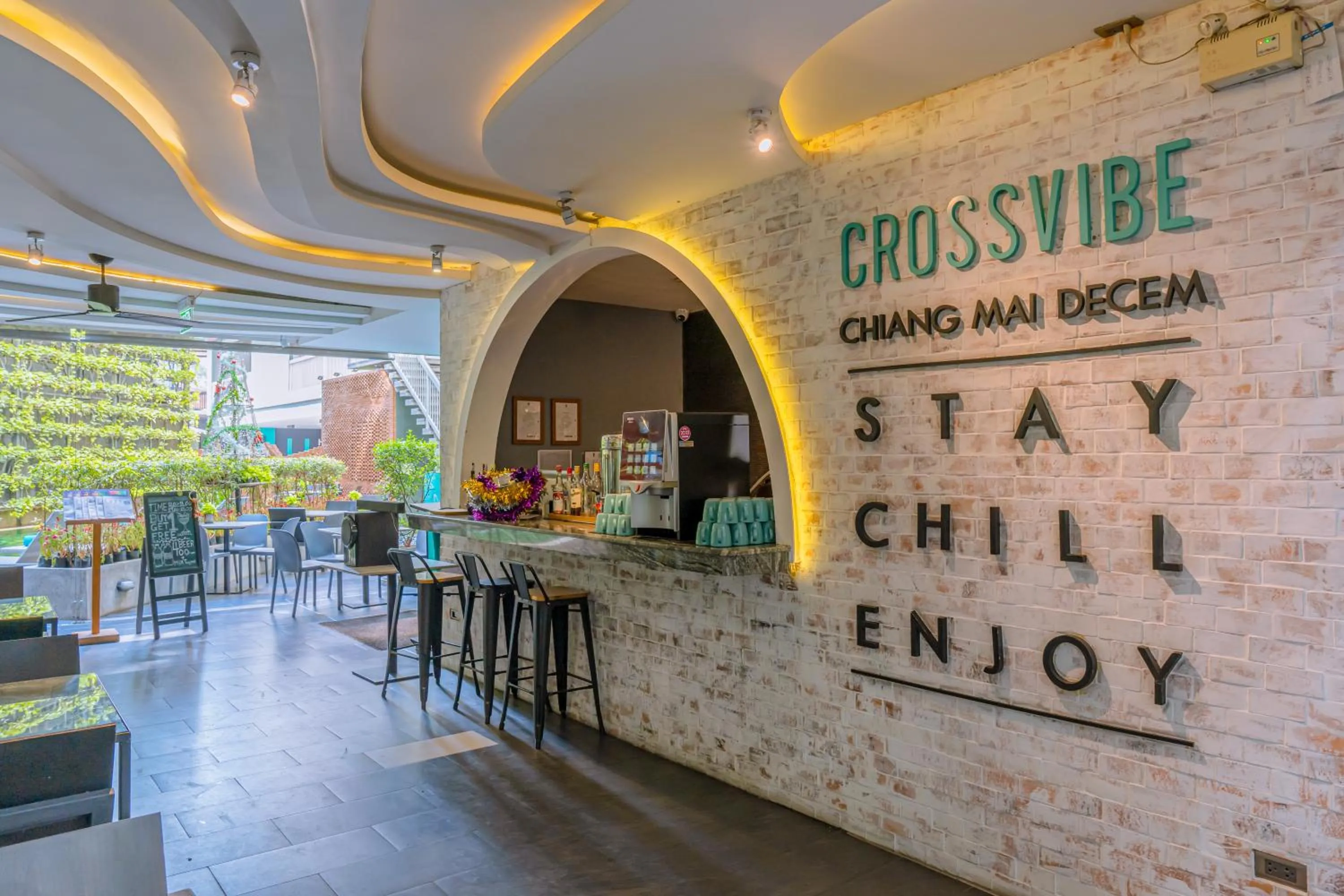 Lounge or bar in Cross Vibe Chiang Mai Decem Nimman Hotel