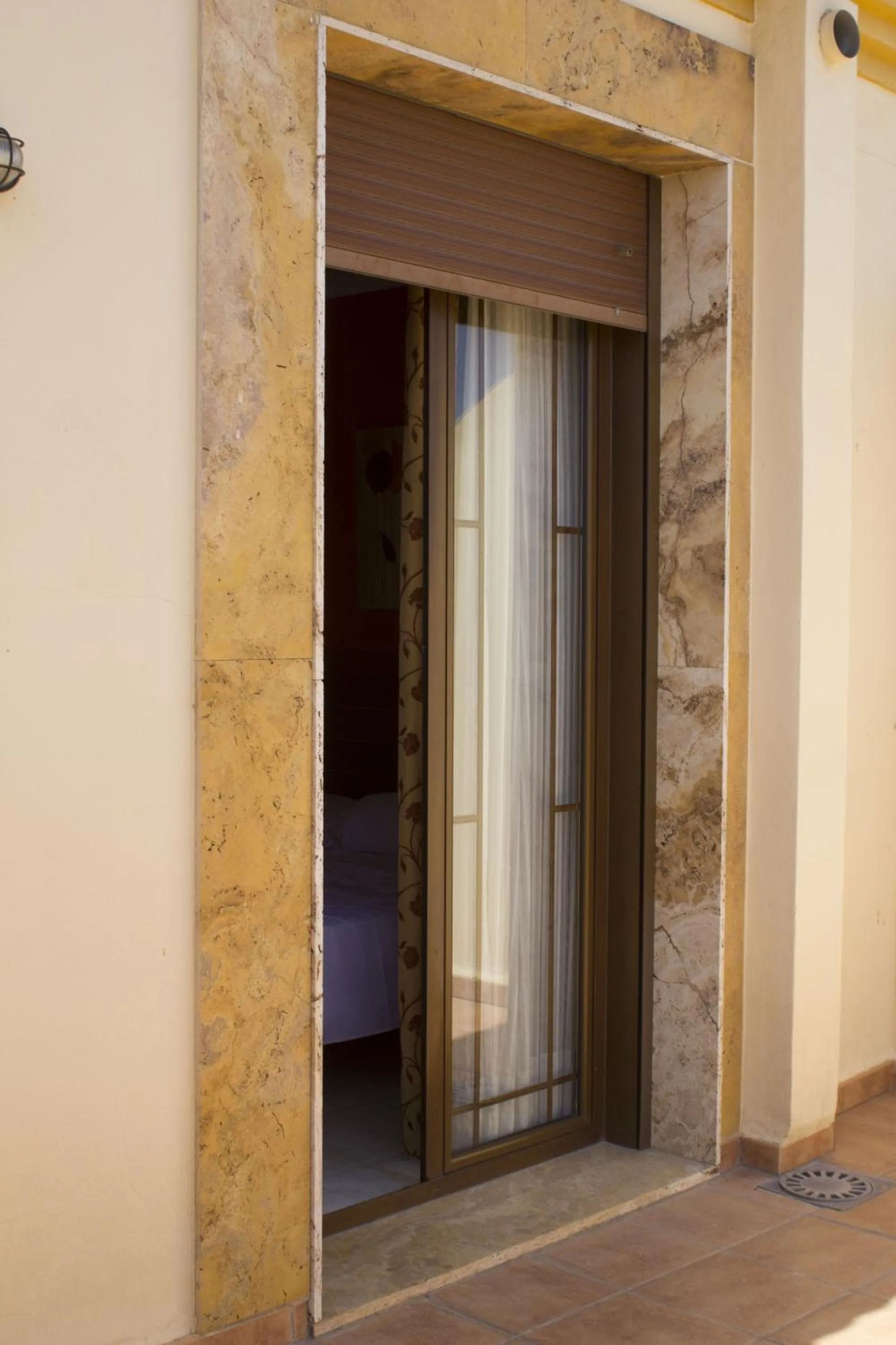 Facade/entrance in Hotel la Parrilla