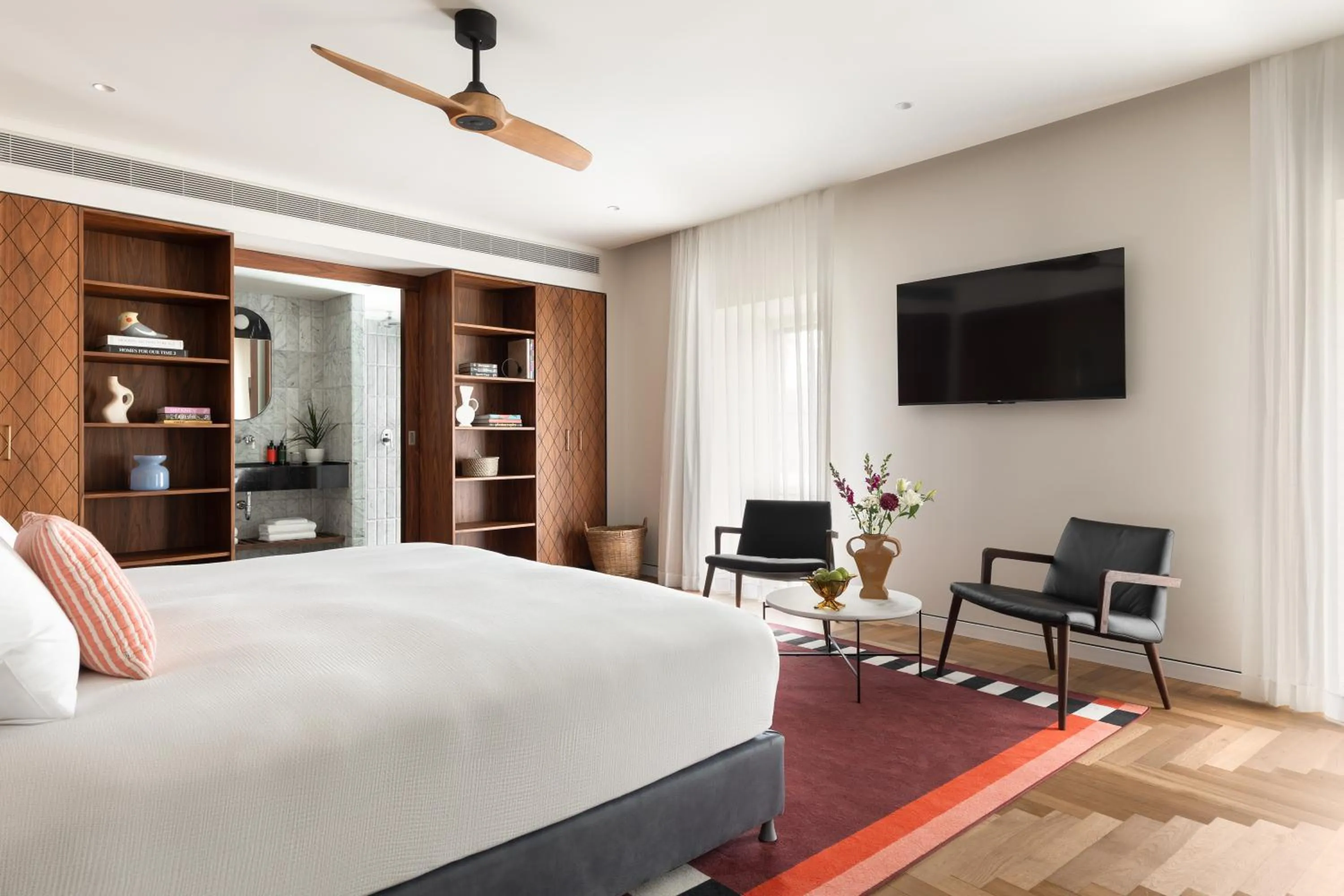 TV and multimedia, Bed in Hotel RECEPTION - FATTAL COLORS