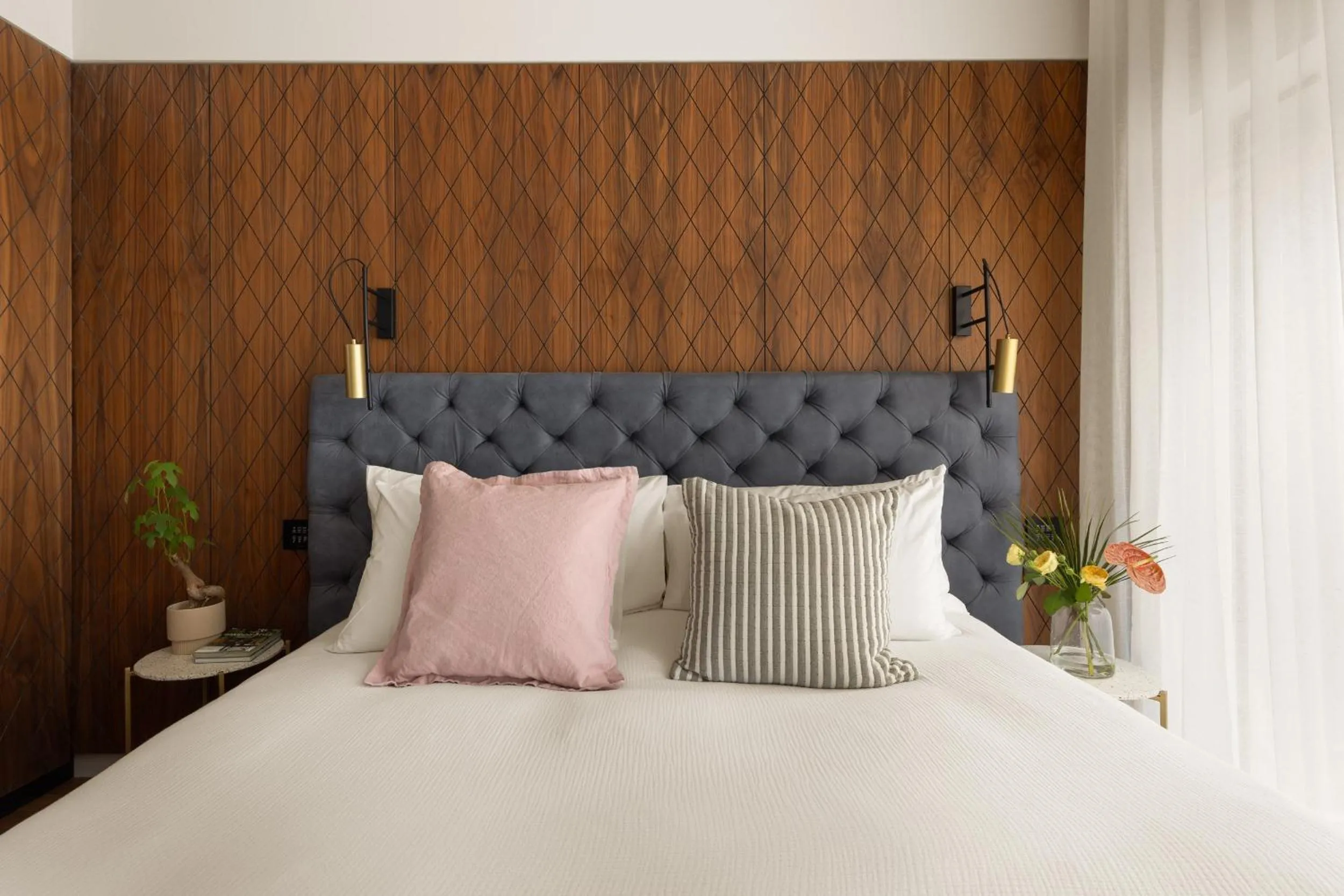 Bedroom, Bed in Hotel RECEPTION - FATTAL COLORS