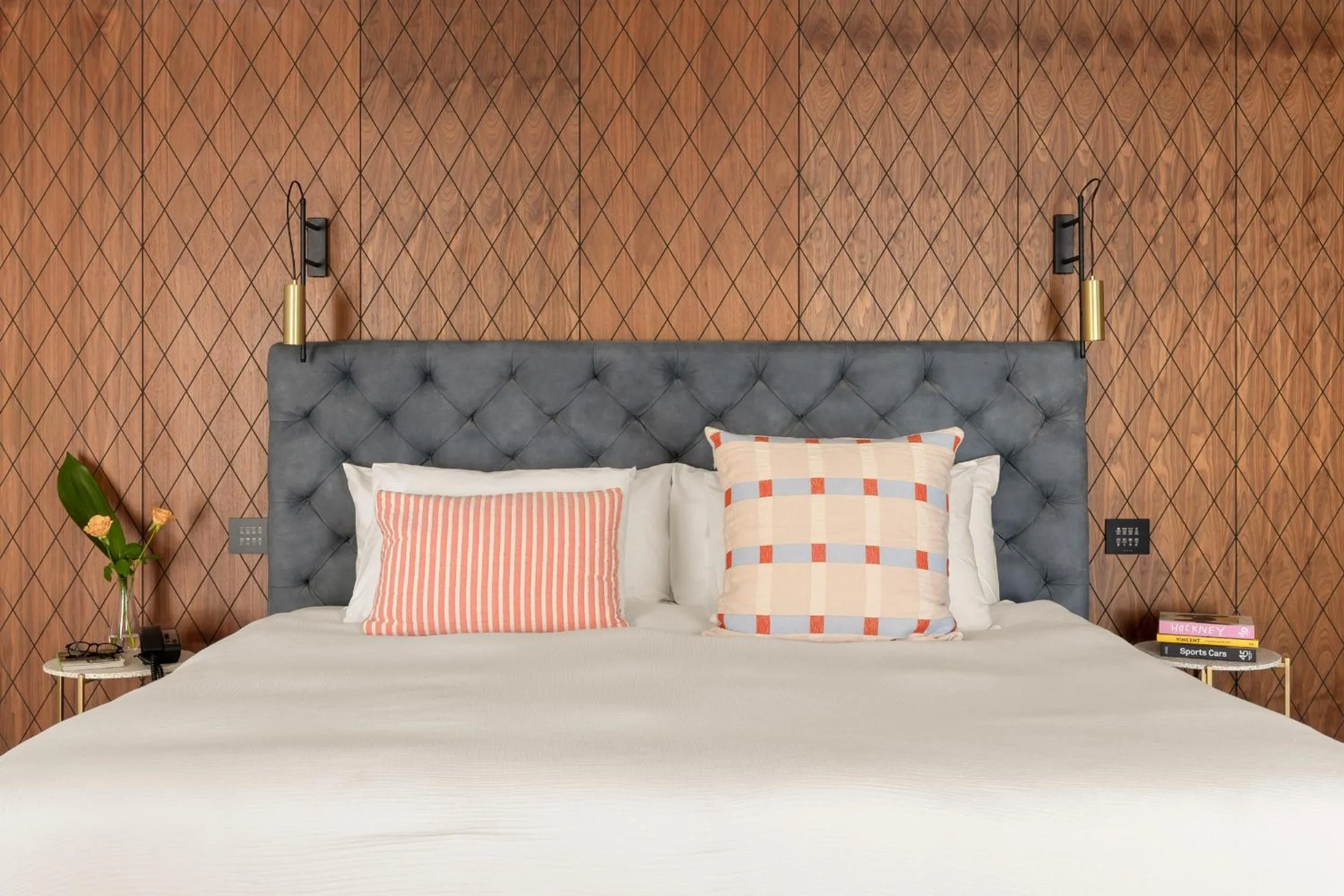 Bedroom, Bed in Hotel RECEPTION - FATTAL COLORS
