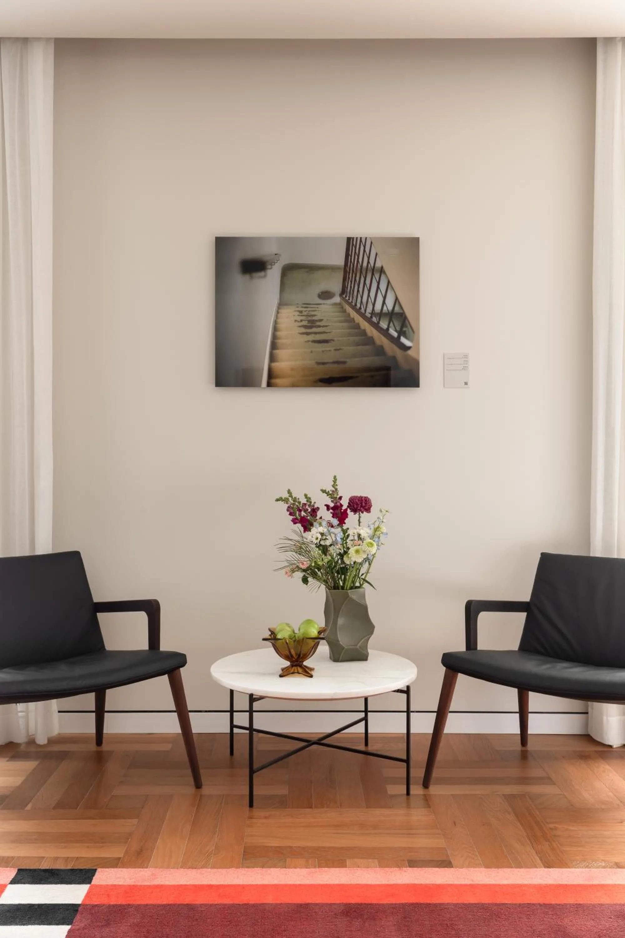 Seating area in Hotel RECEPTION - FATTAL COLORS