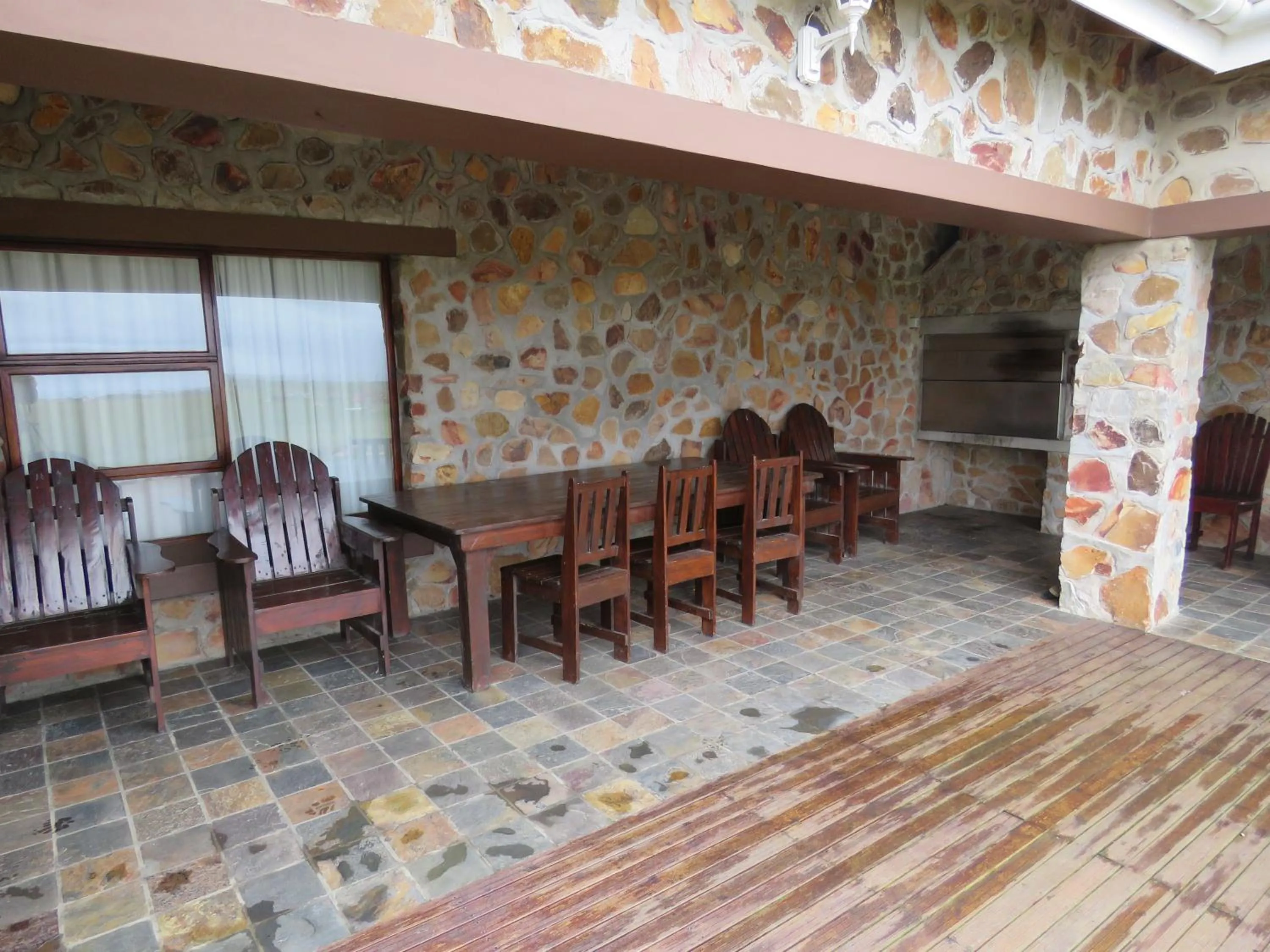 BBQ facilities in Mentors Country Estate