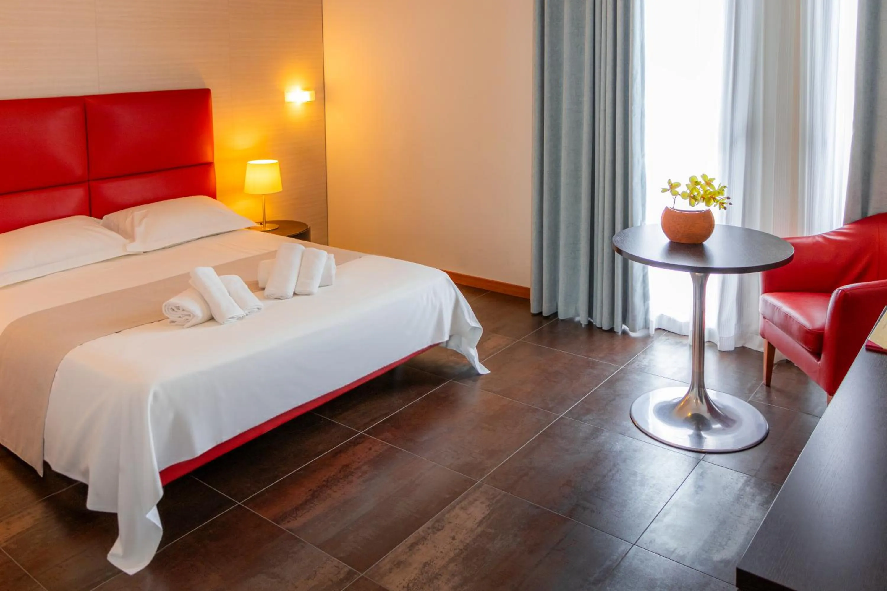 Breakfast, Bed in Hotel San Clemente