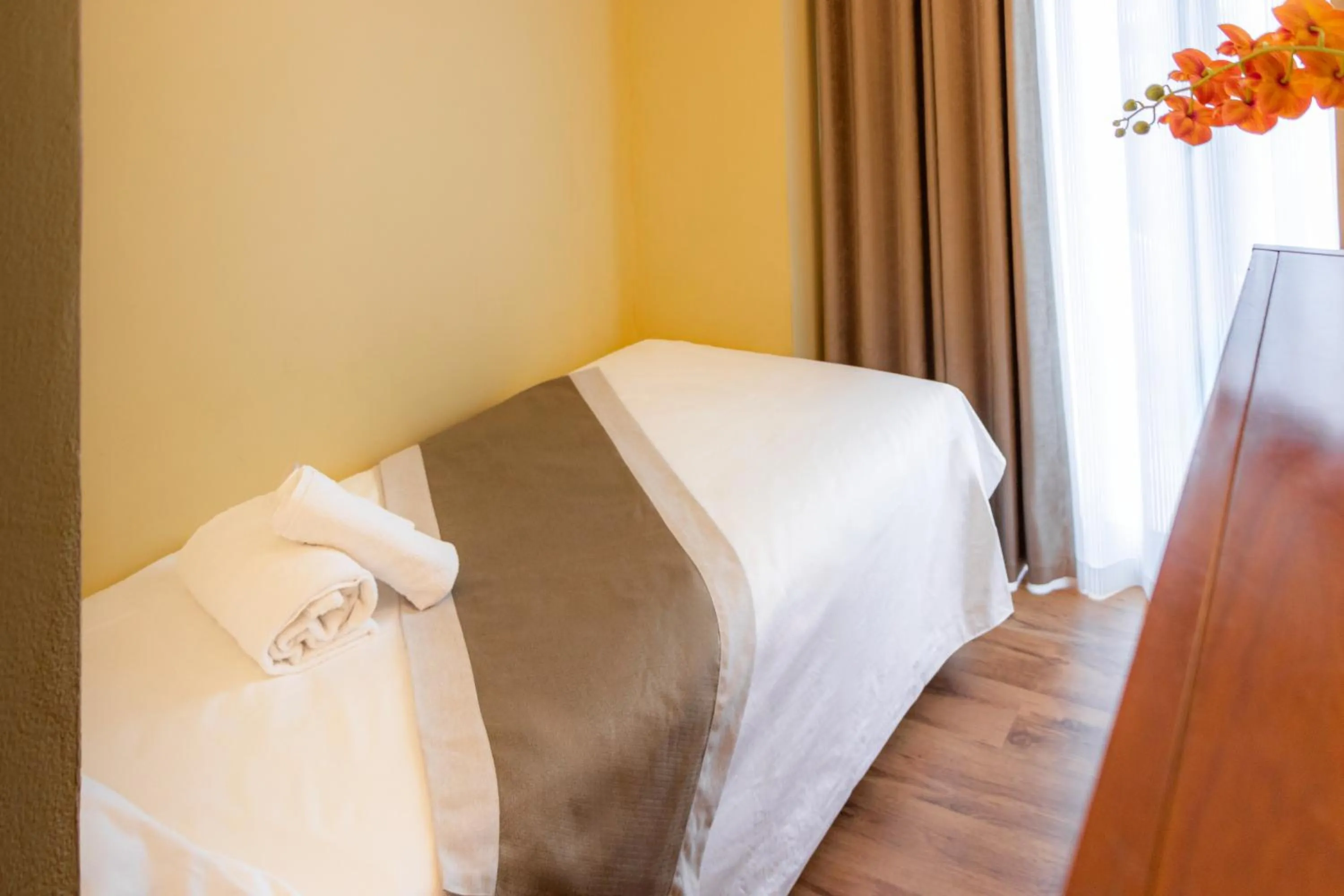 Bed in Hotel San Clemente