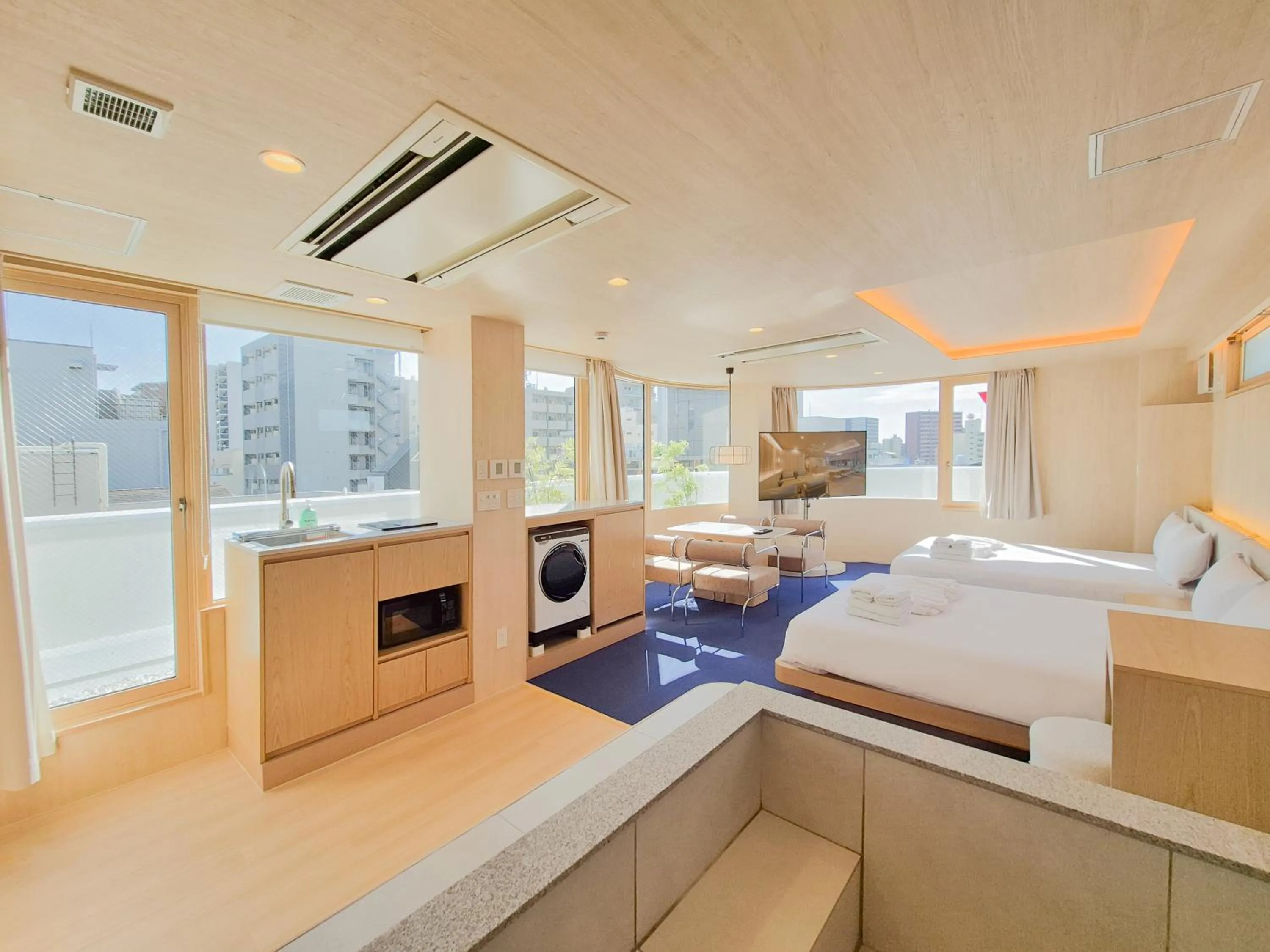 Hot Tub, Bed in UH Suite Namba Station The Spa