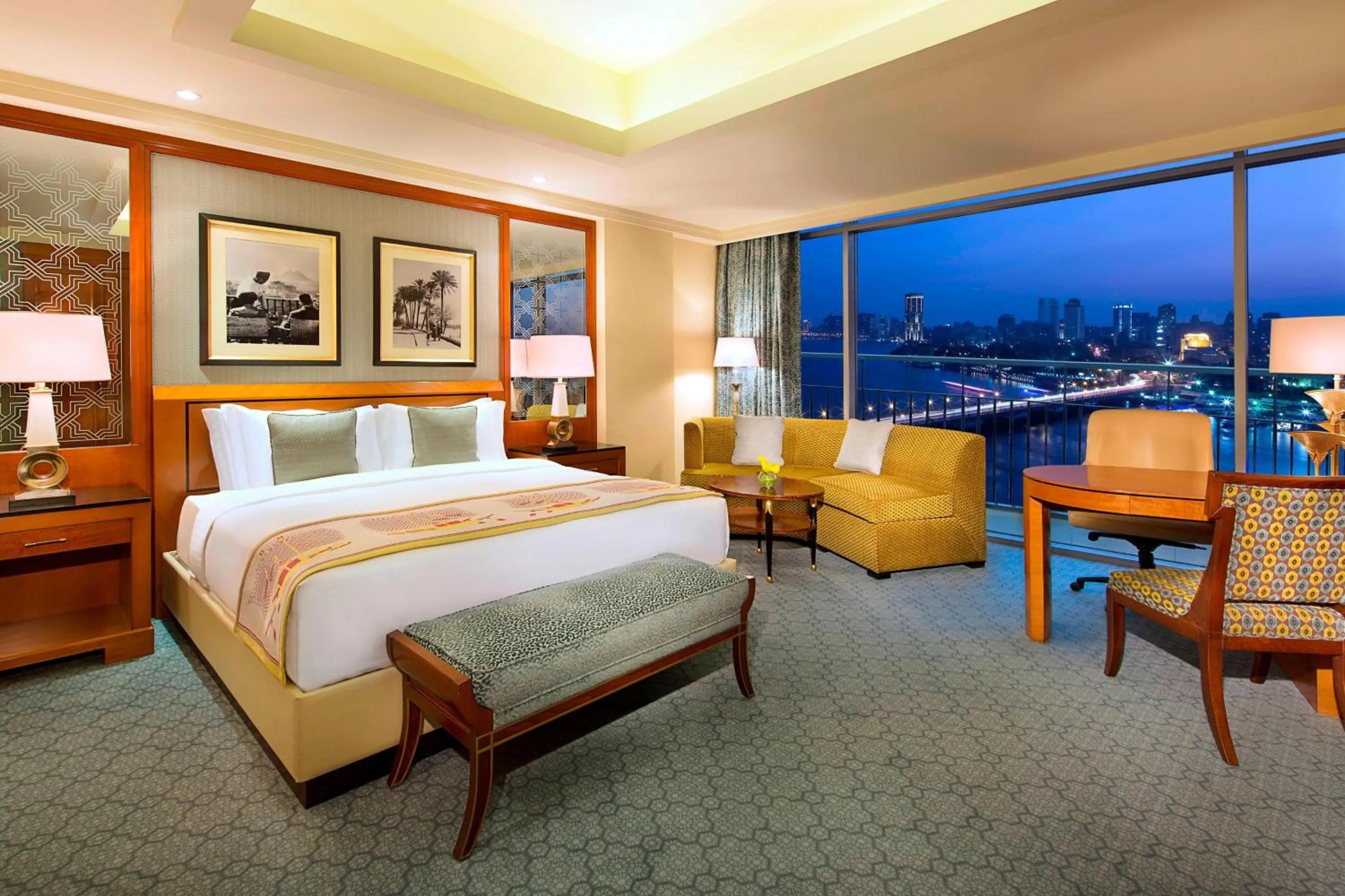 Photo of the whole room, Bed in The Nile Ritz-Carlton, Cairo