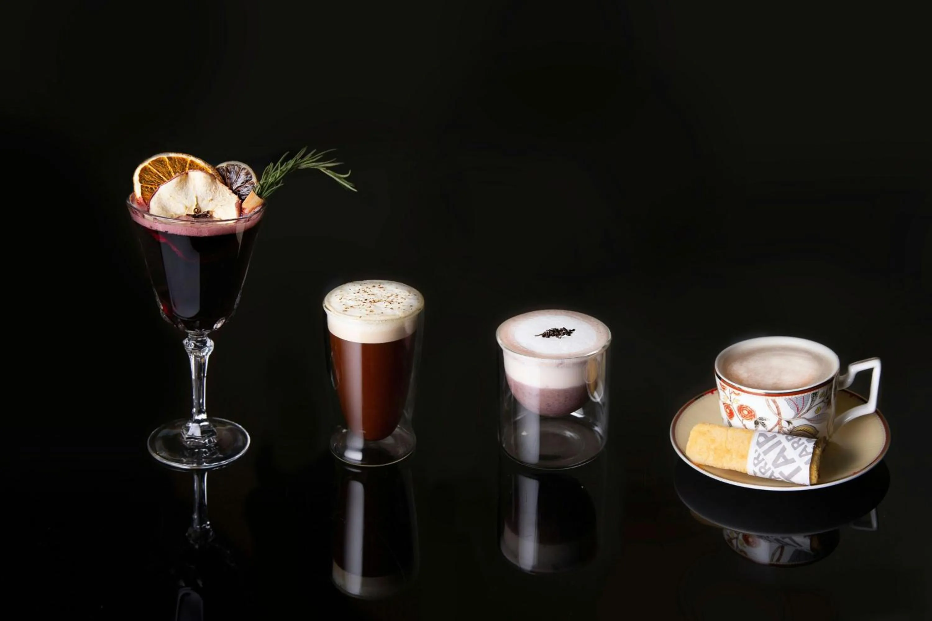 Lounge or bar in Taipei Marriott Hotel