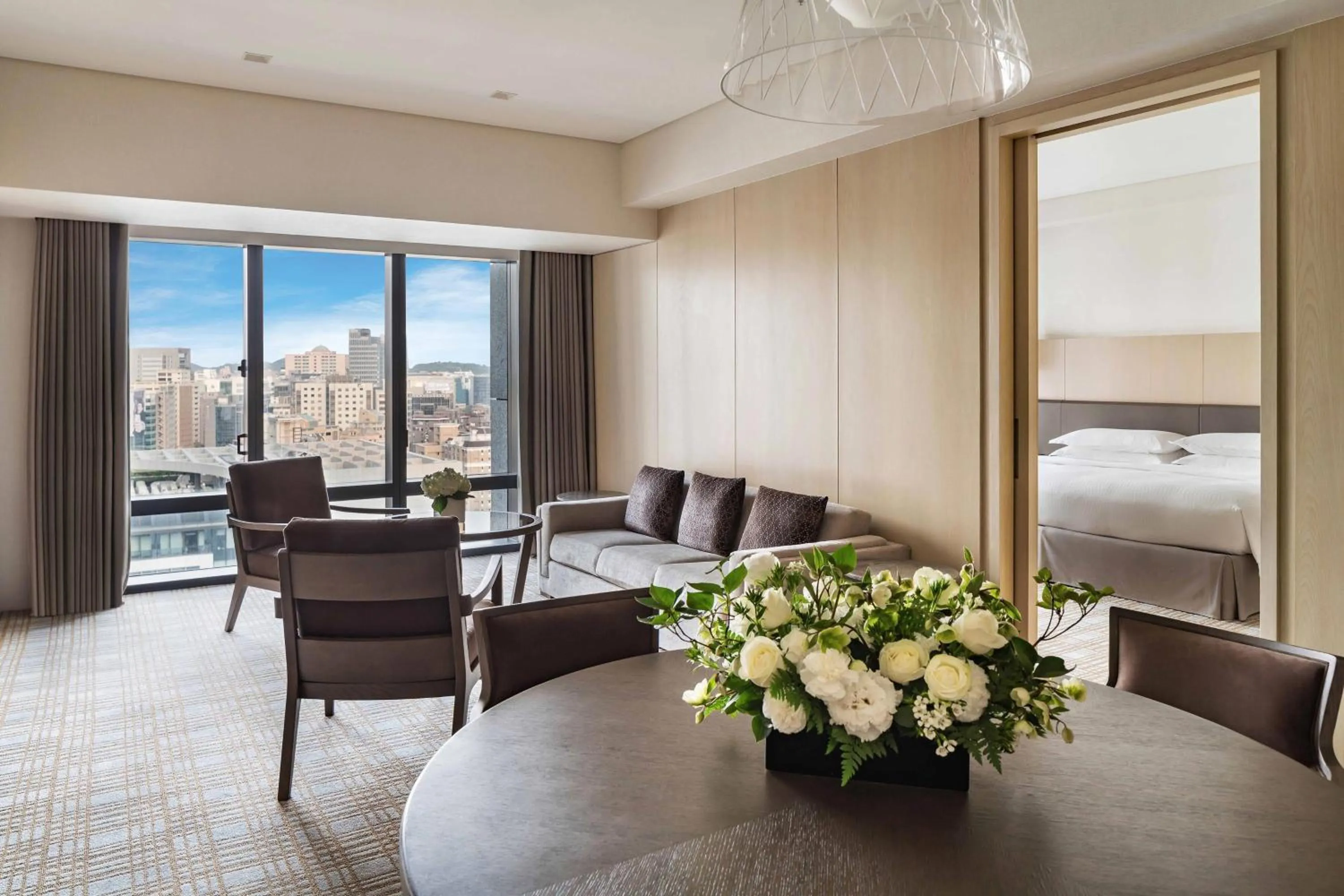 Living room in Taipei Marriott Hotel