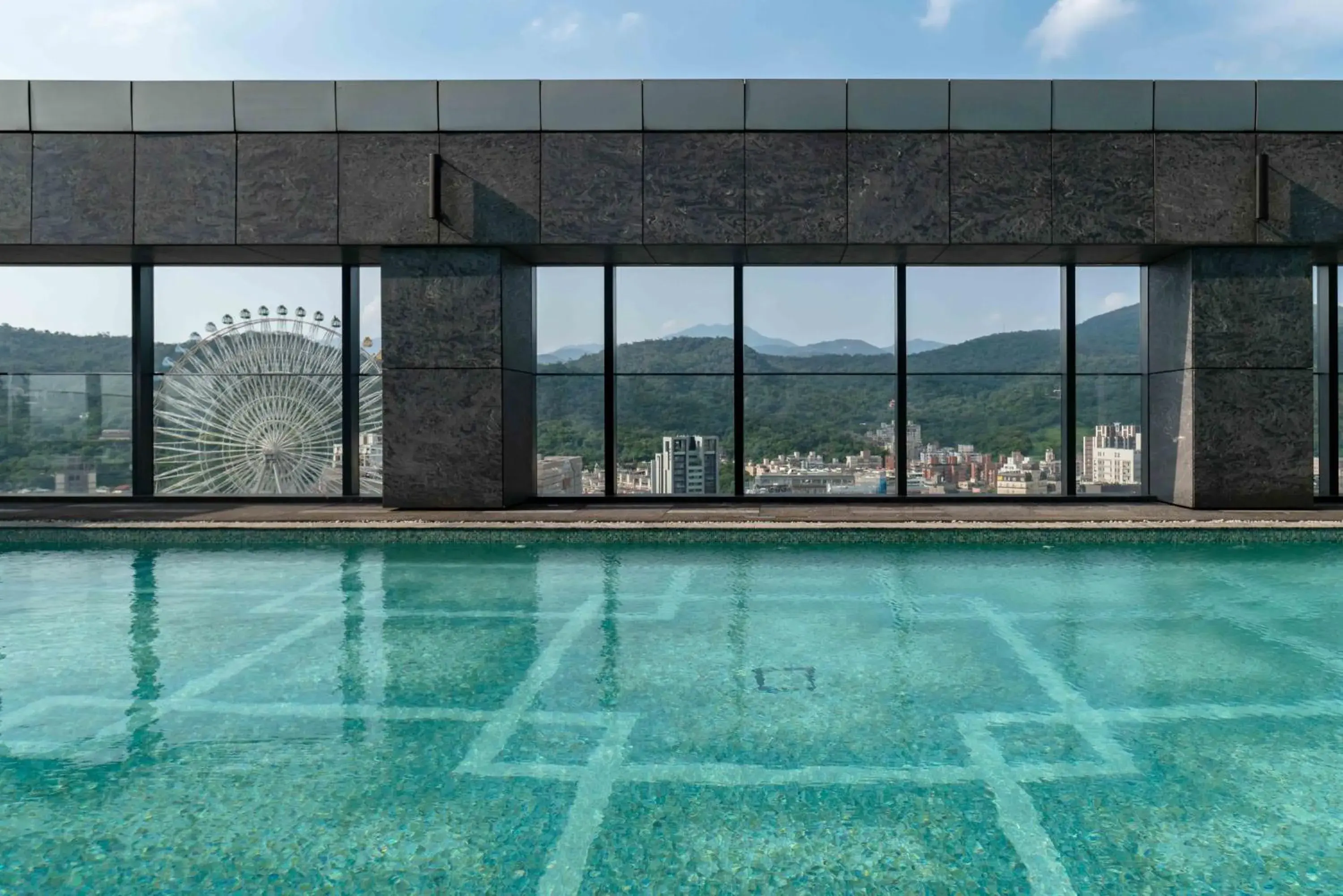 Premier King Room in Taipei Marriott Hotel Premier King Room in Taipei Marriott Hotel